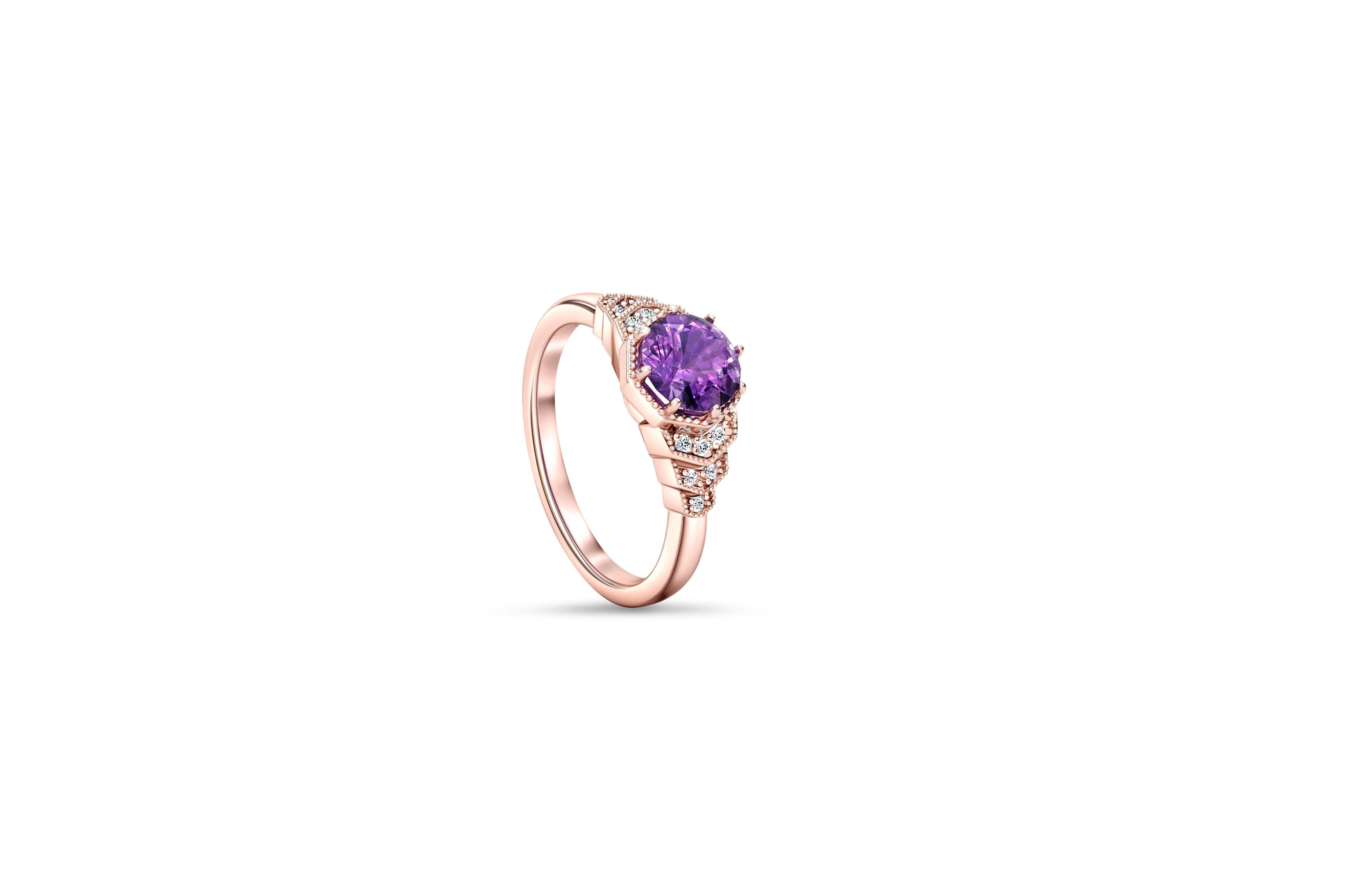 in vendita:  Anello di fidanzamento con ametista rotonda e moissaniti in oro 14k. 2