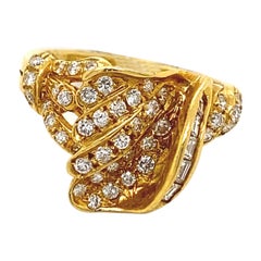 Round and Baguette Cut Diamond Ring 18k Yellow Gold