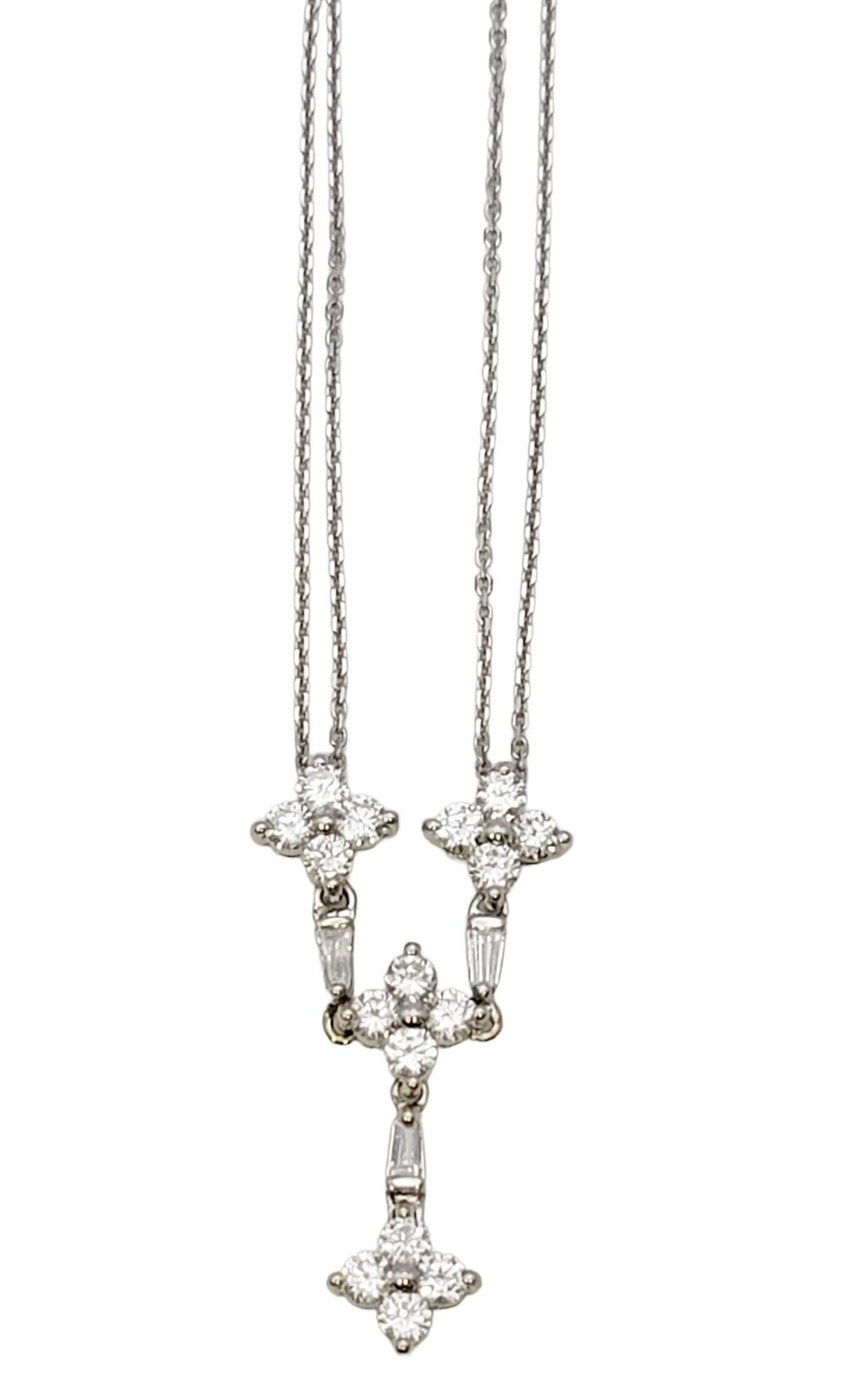 Taglio rotondo Collana a doppia catena con diamanti rotondi e baguette a forma di 