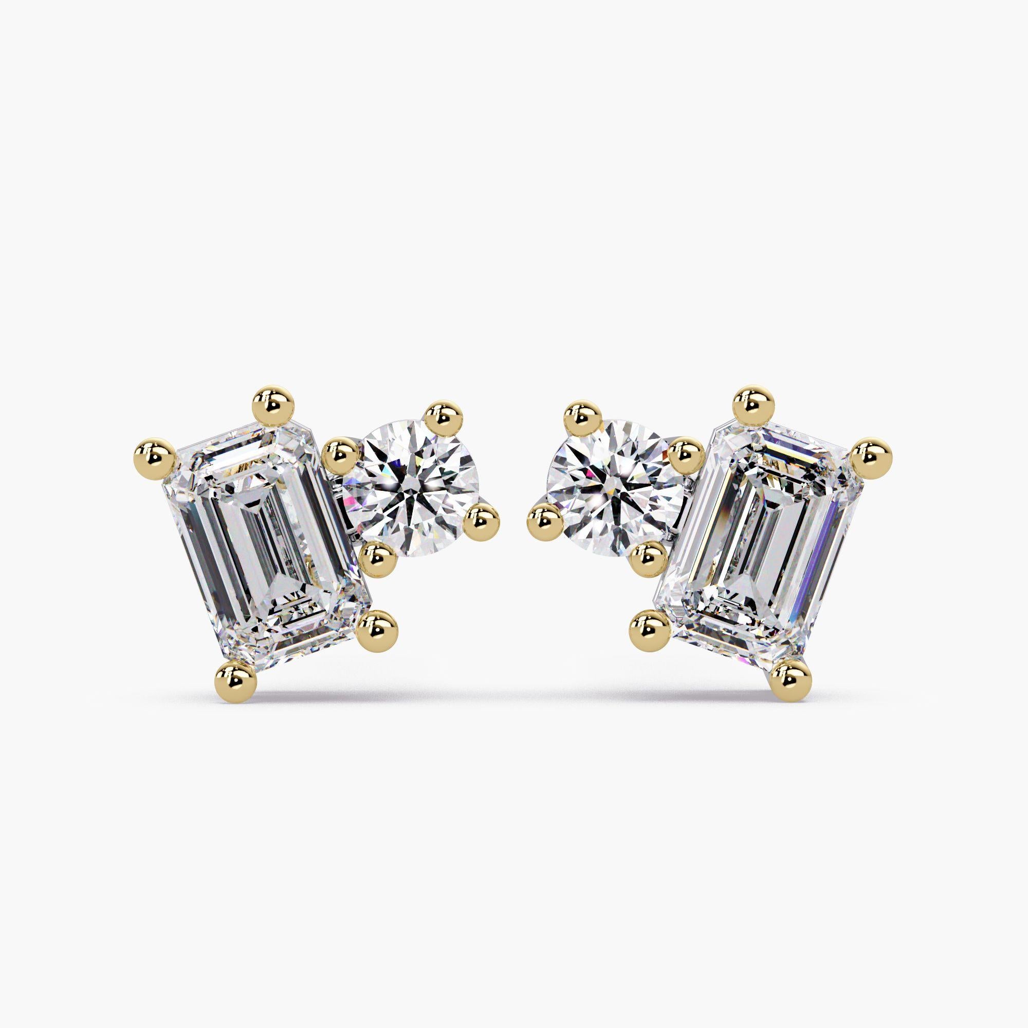 Round and Emerald Cut Earrings, Toi Et Moi Diamond Stud Earrings, 1 Ctw Studs en vente 1