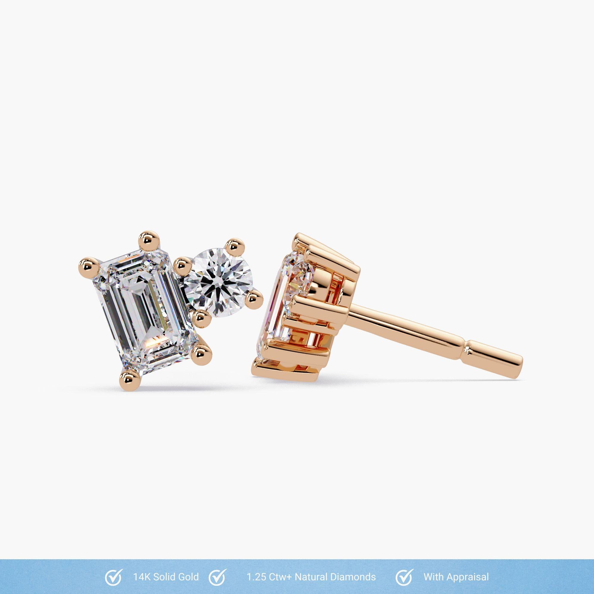 Round and Emerald Cut Earrings, Toi Et Moi Diamond Stud Earrings, 1 Ctw Studs en vente 3
