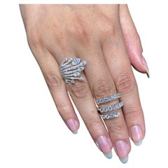 Statement-Ring mit rundem und Marquise-Diamantschliff aus 18 Karat Weißgold, VAE