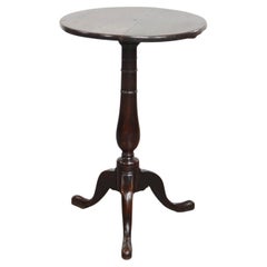 Round Antique English Oak Wine / Side Table from the 19th Century