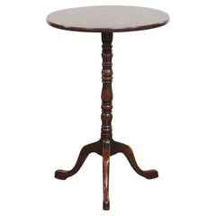 Round Antique English Wine / Side Table from the 19th Century
