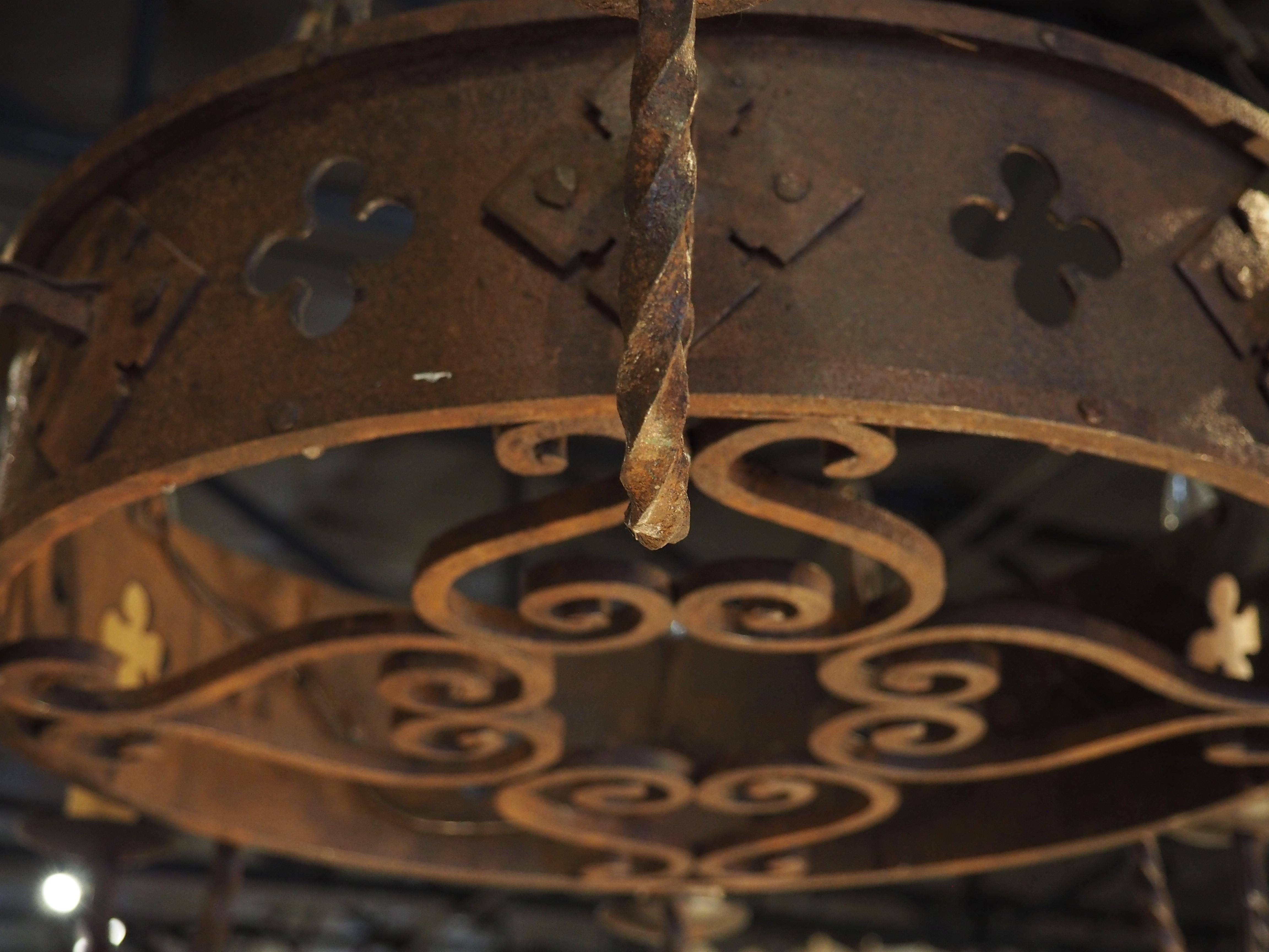 Round Antique Iron Chandelier from France, circa 1900 3