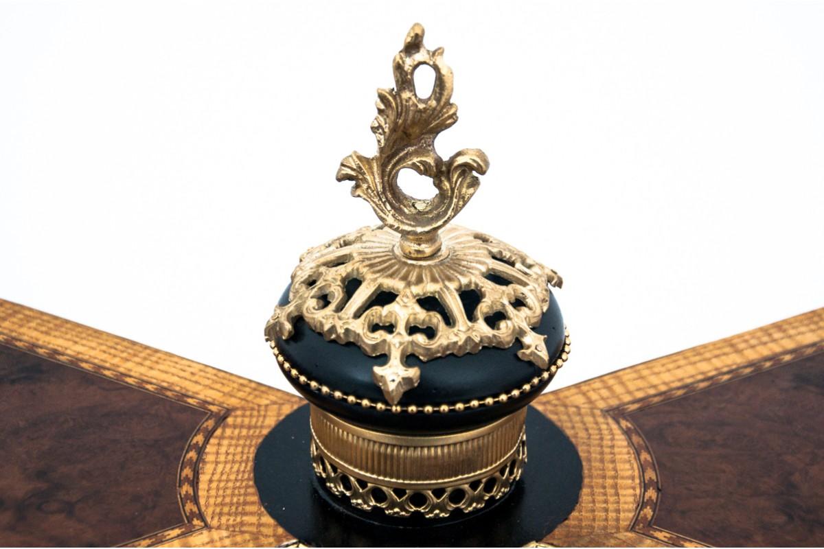 Brass Round Antique Jewellery box, late XIX century. 