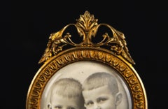 Round Antique Picture Frame, Victorian Photo Frame, France, 1880s, 3 x 3 cm
