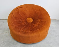 Round Armchair designed as an oversized pouf, in style of Pierre Paulin