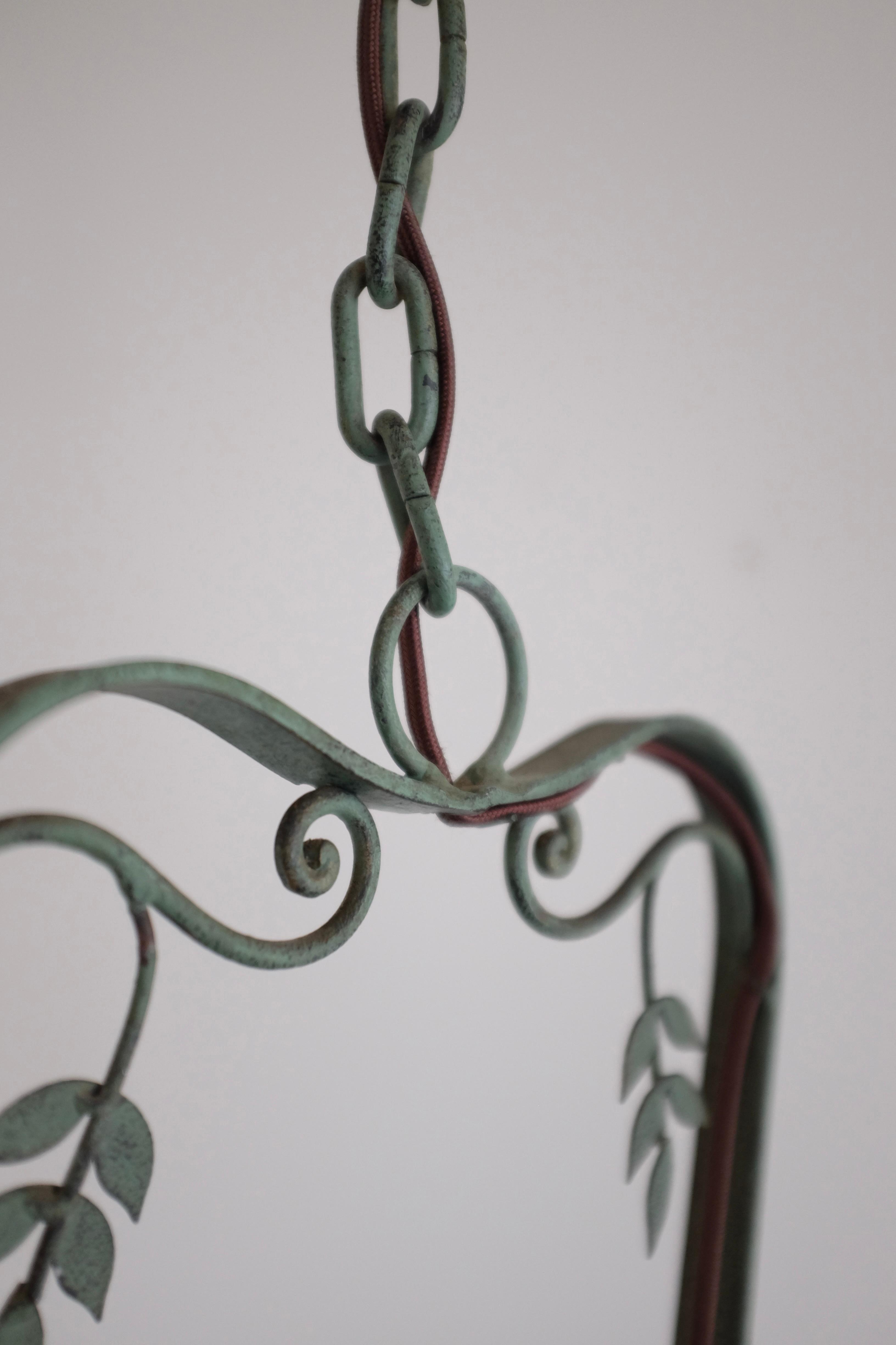 Ciondolo da esterno decorato con foglie in vendita 2