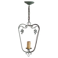 Pendentif d'extérieur décoré de feuilles