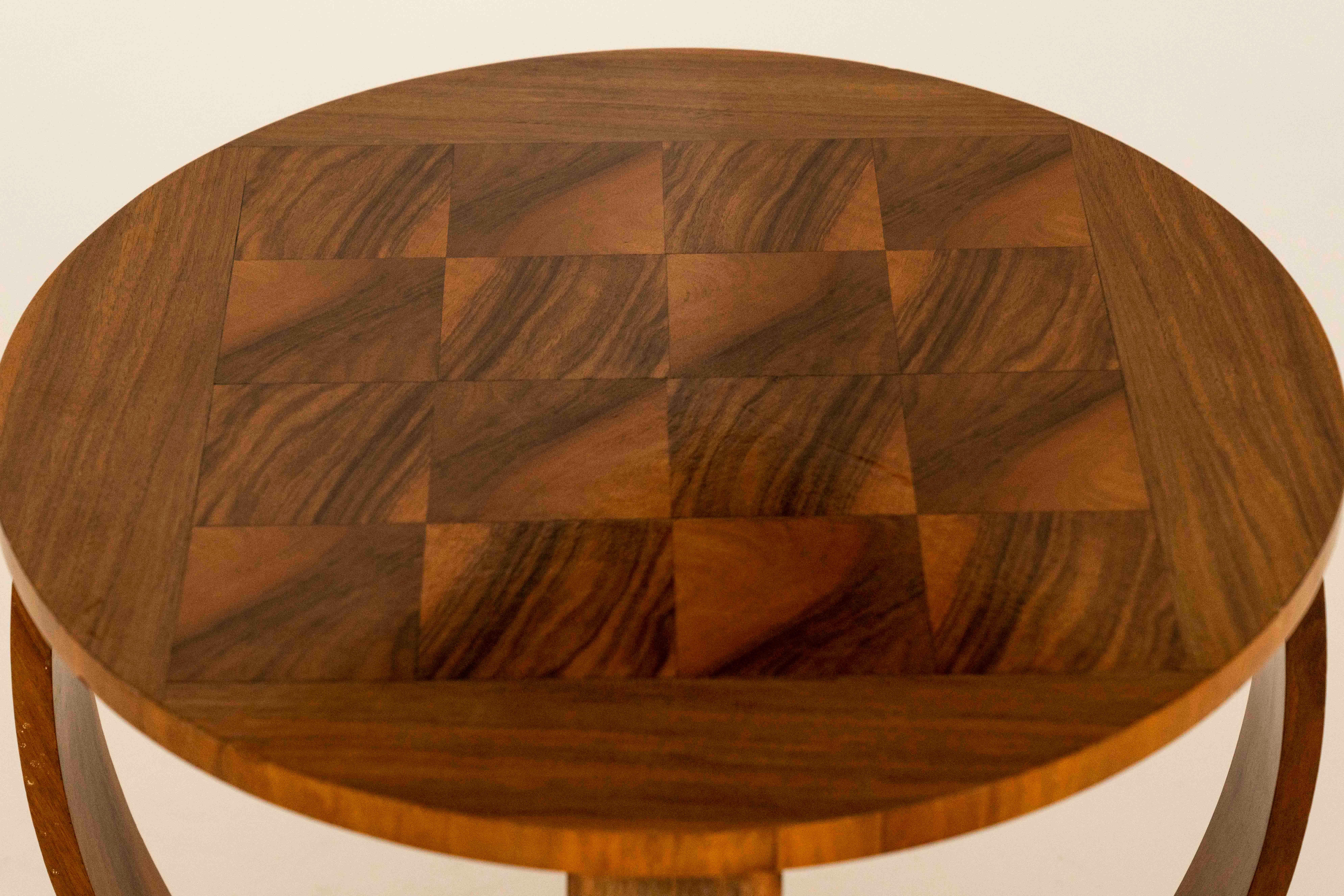 Round Art Deco Coffee Table with Chesspiece Motiv on Top 5