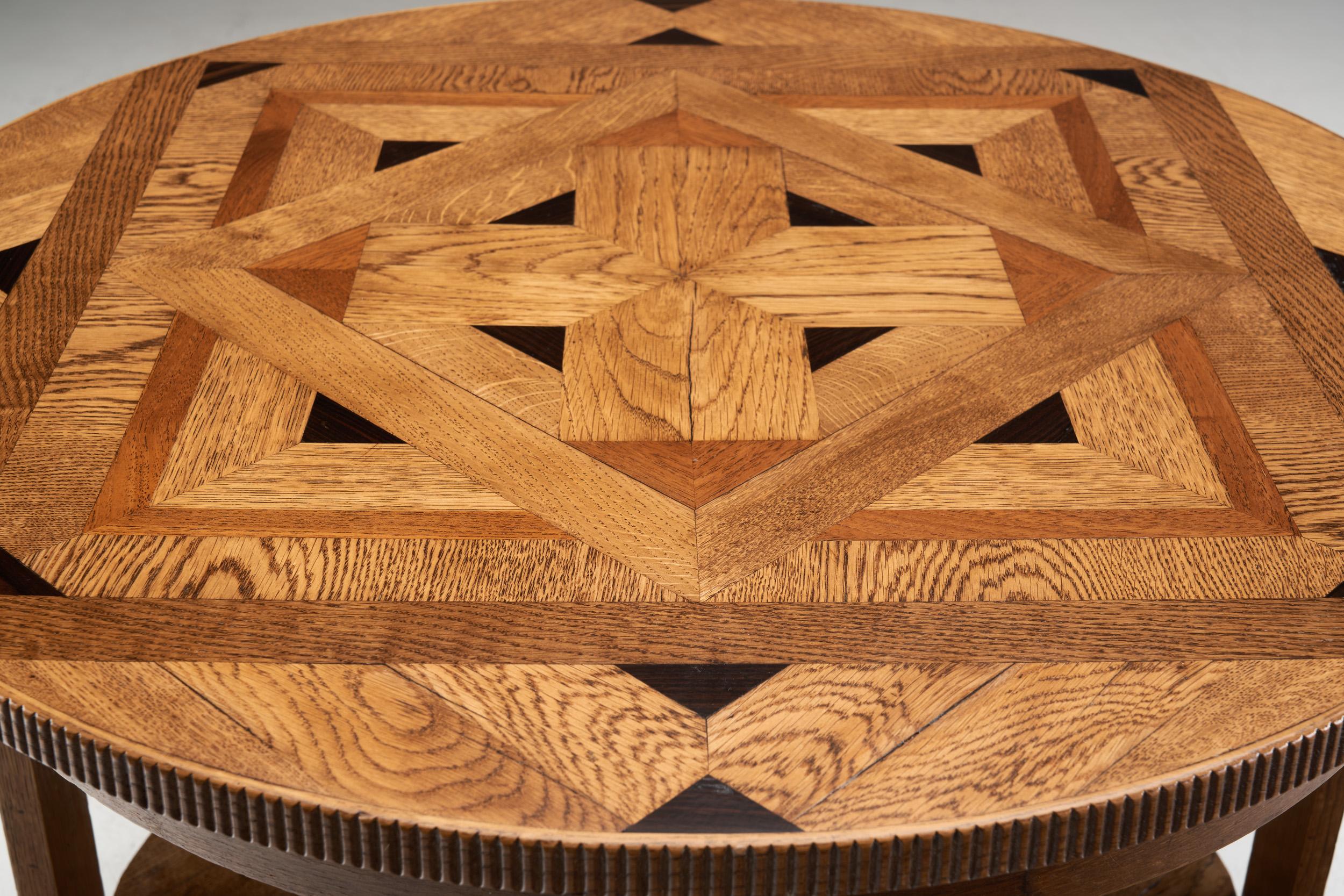 Round Art Deco Coffee Table with Intarsia, the Netherlands, 1930s For Sale 1