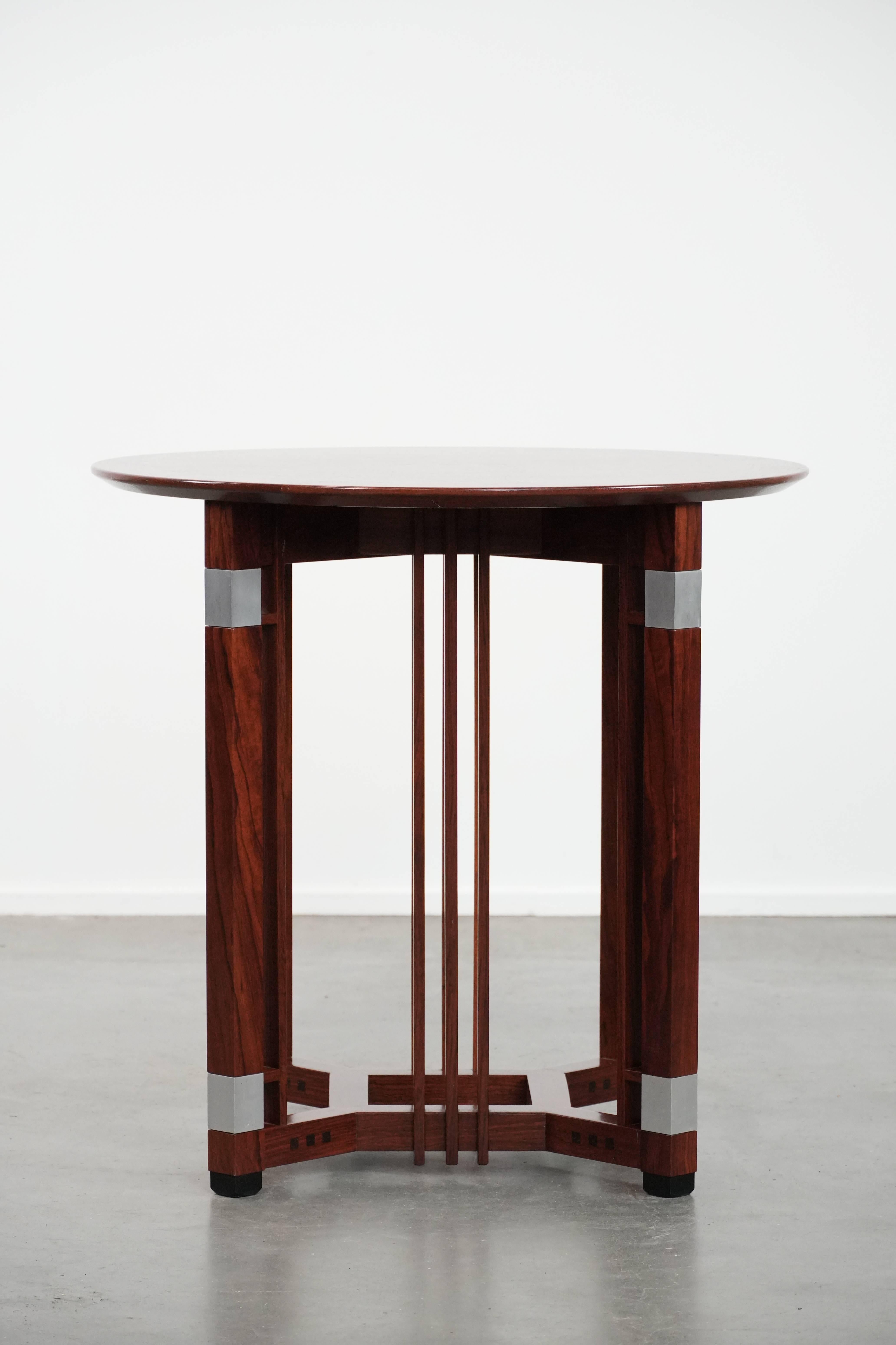 Hand-Crafted Round Art Deco design side/coffee table For Sale