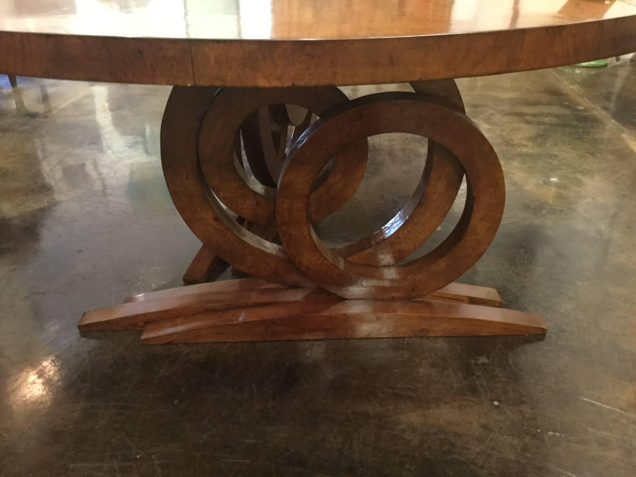 Round Art Deco Dining Table in Walnut Burl Designed by Renaissance Collection For Sale 2