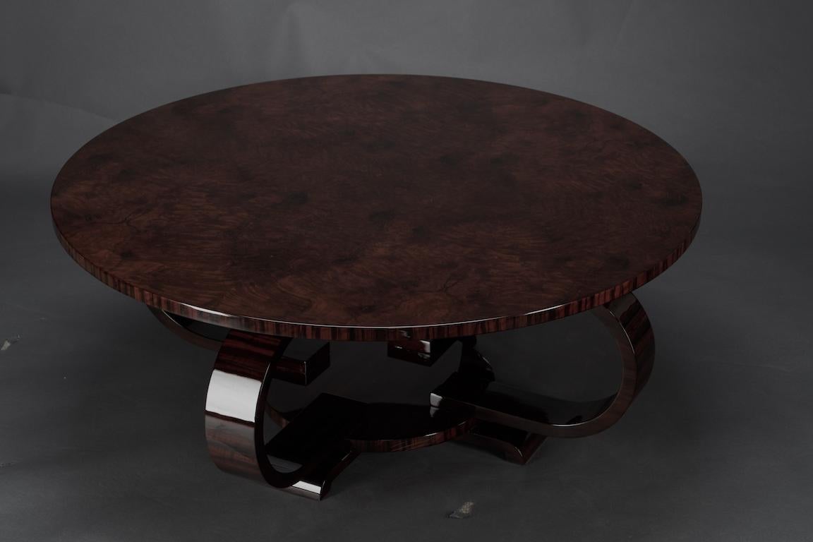 Round Art Deco French Coffee Table in Walnut 1