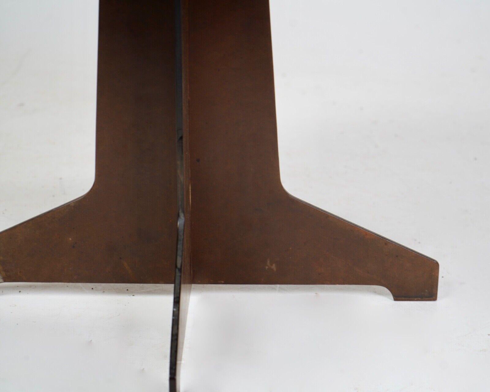 Round Art Deco Rare Bakelite Brown Side Table For Sale 1