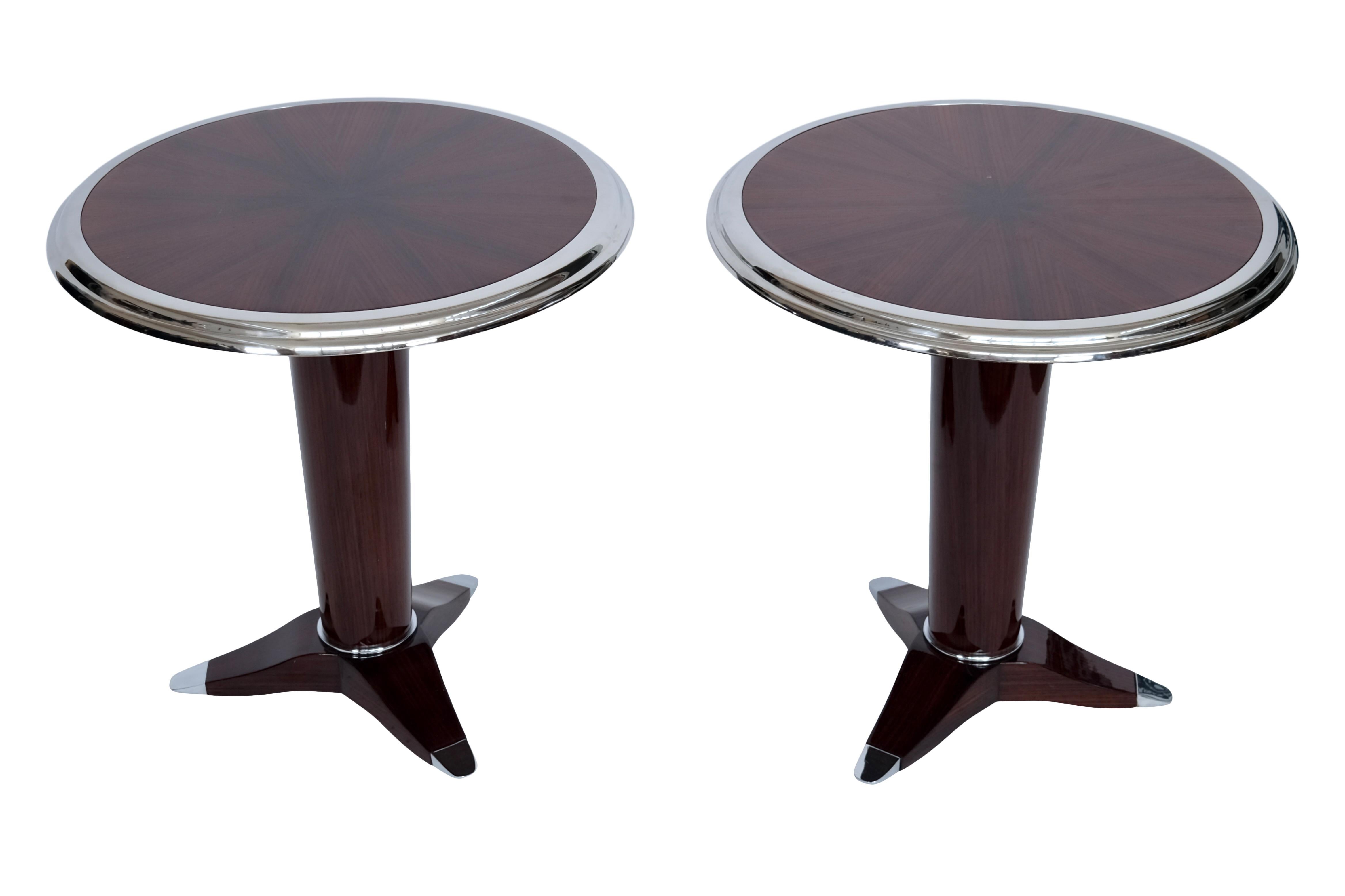 Round Art Deco Style Side Table in Lacquered Mahogany and Chrome For Sale 2