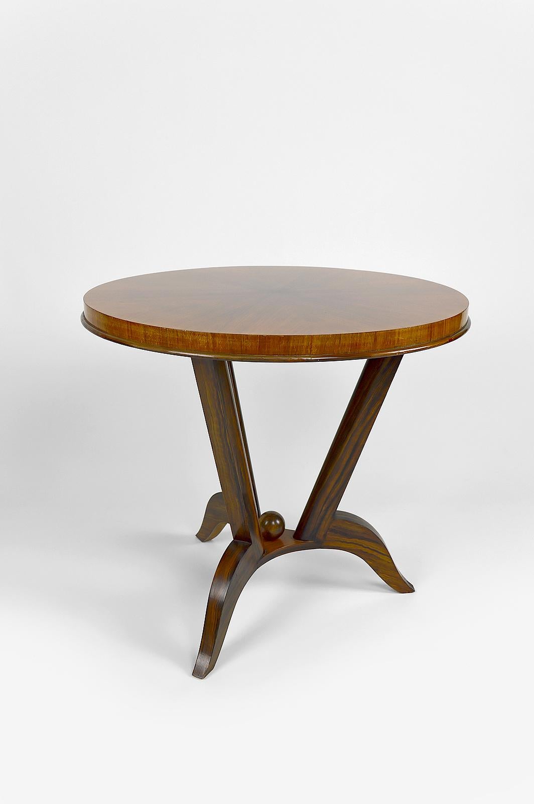 Round Art Deco Trompe-l'Oeil Side Table, France, Circa 1930 In Good Condition In VÉZELAY, FR