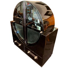 Round Art Deco Vitrine, Black Lacquer and Chromed, France, circa 1930