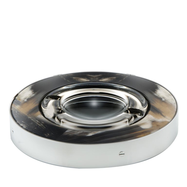 Round Ash Tray For Sale at 1stdibs