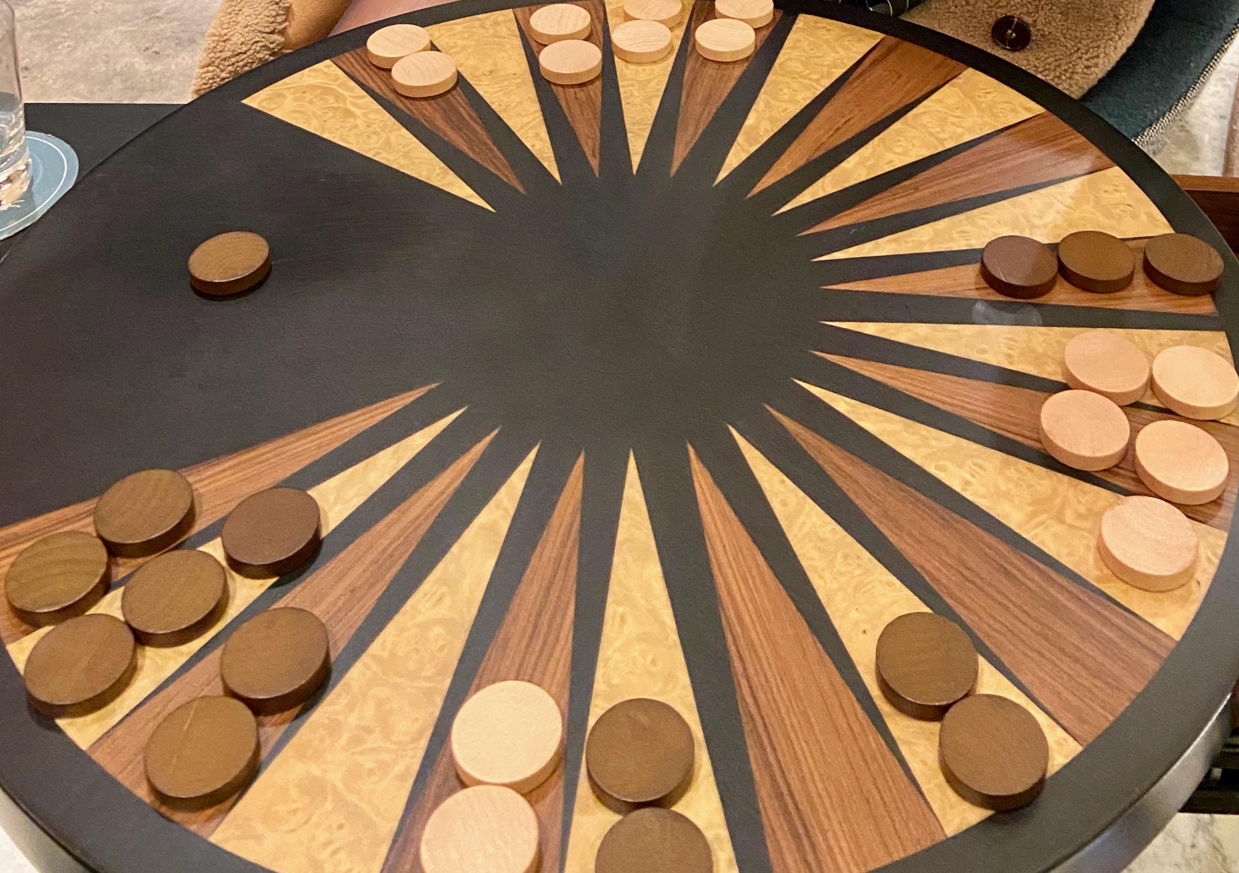 Round Backgammon Cocktail Table in Ebony and Bird’s-Eye Maple Inlay, Cherchio In New Condition For Sale In New York, NY