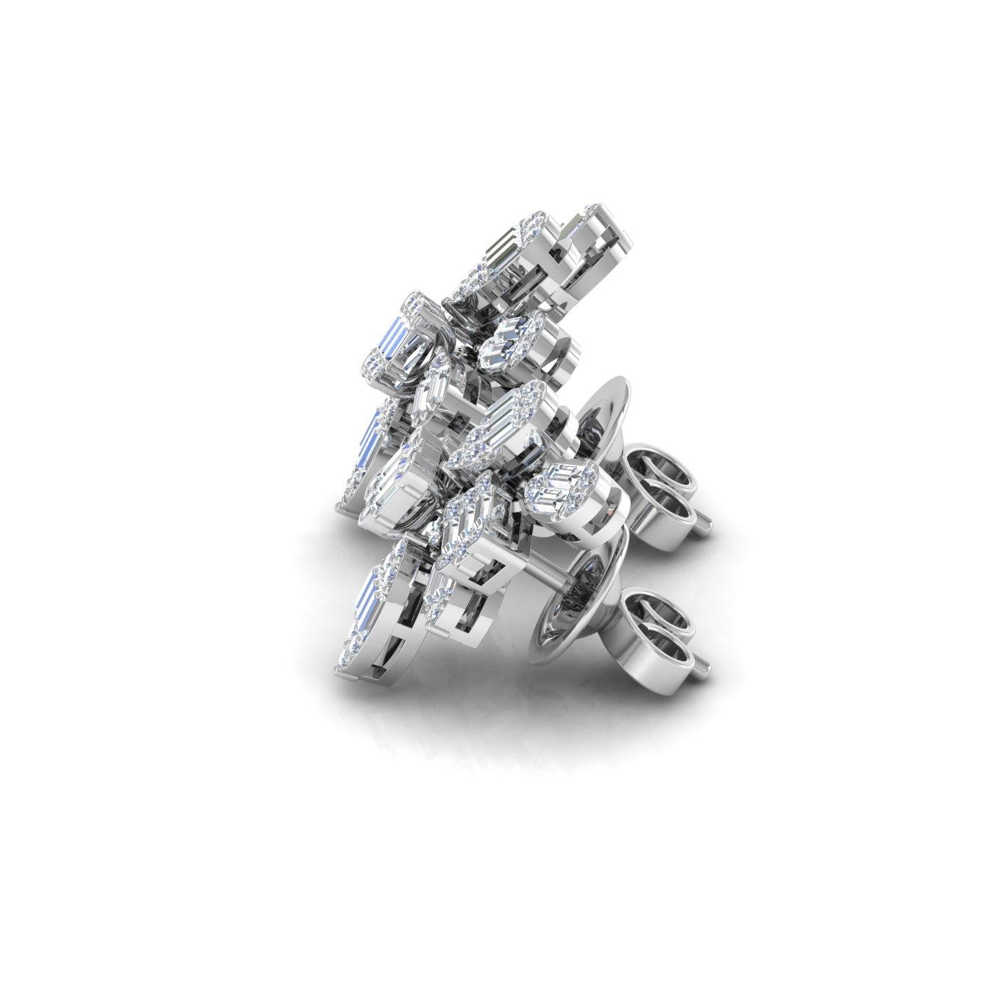 Modern Round Baguette 1.1 Carat SI/H Diamond Earrings 18 Karat White Gold Fine Jewelry For Sale