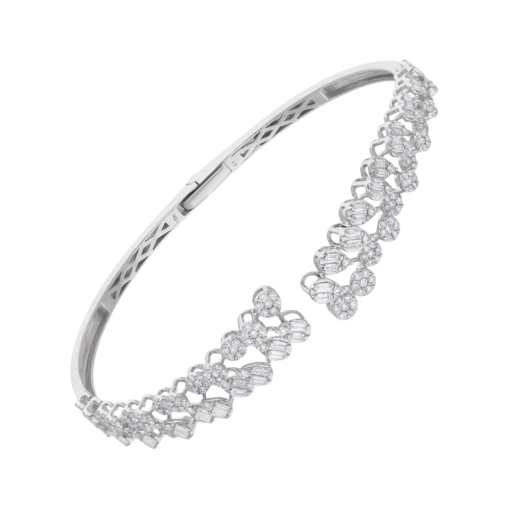 Bracciale a grappolo con diamanti tondi a baguette SI/H Gioielli in oro bianco 14 carati in vendita