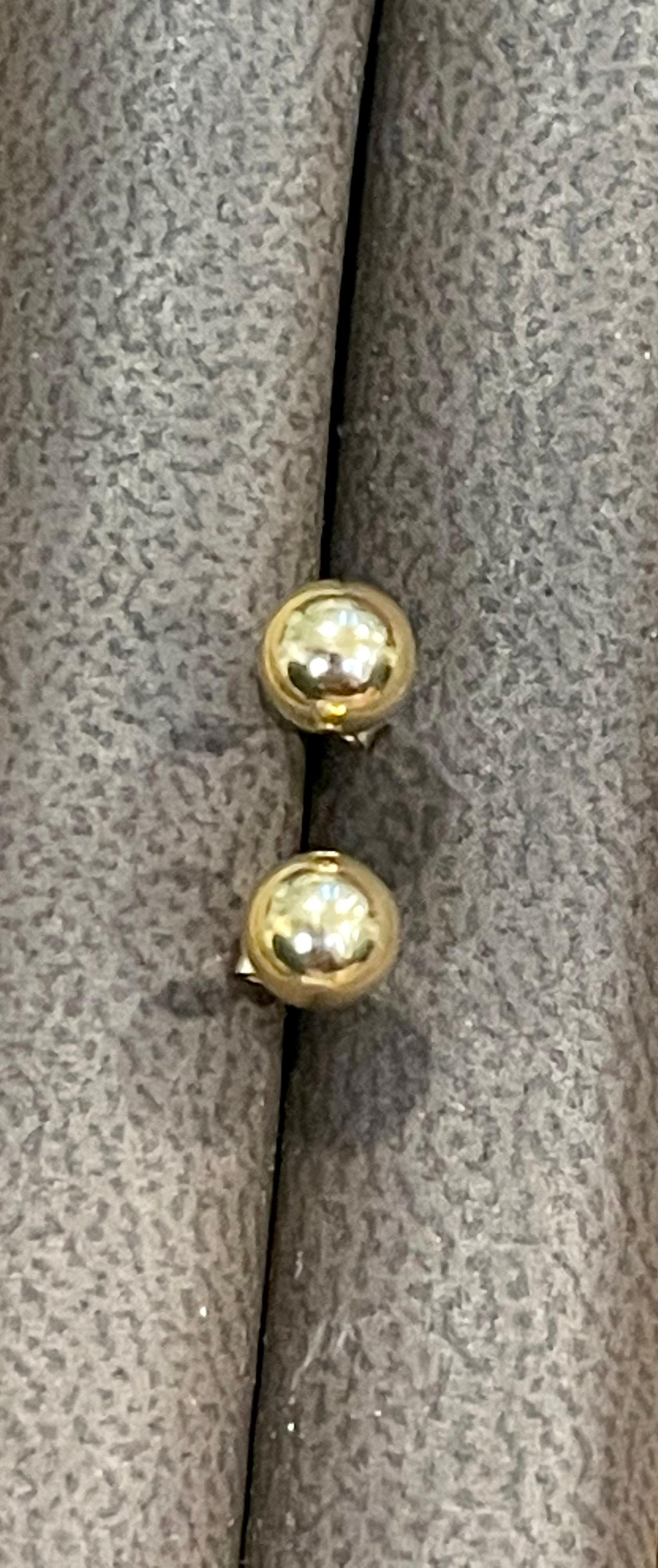 Round Ball Plain Gold Stud Post Earrings 14 Karat Yellow Gold For Sale 1