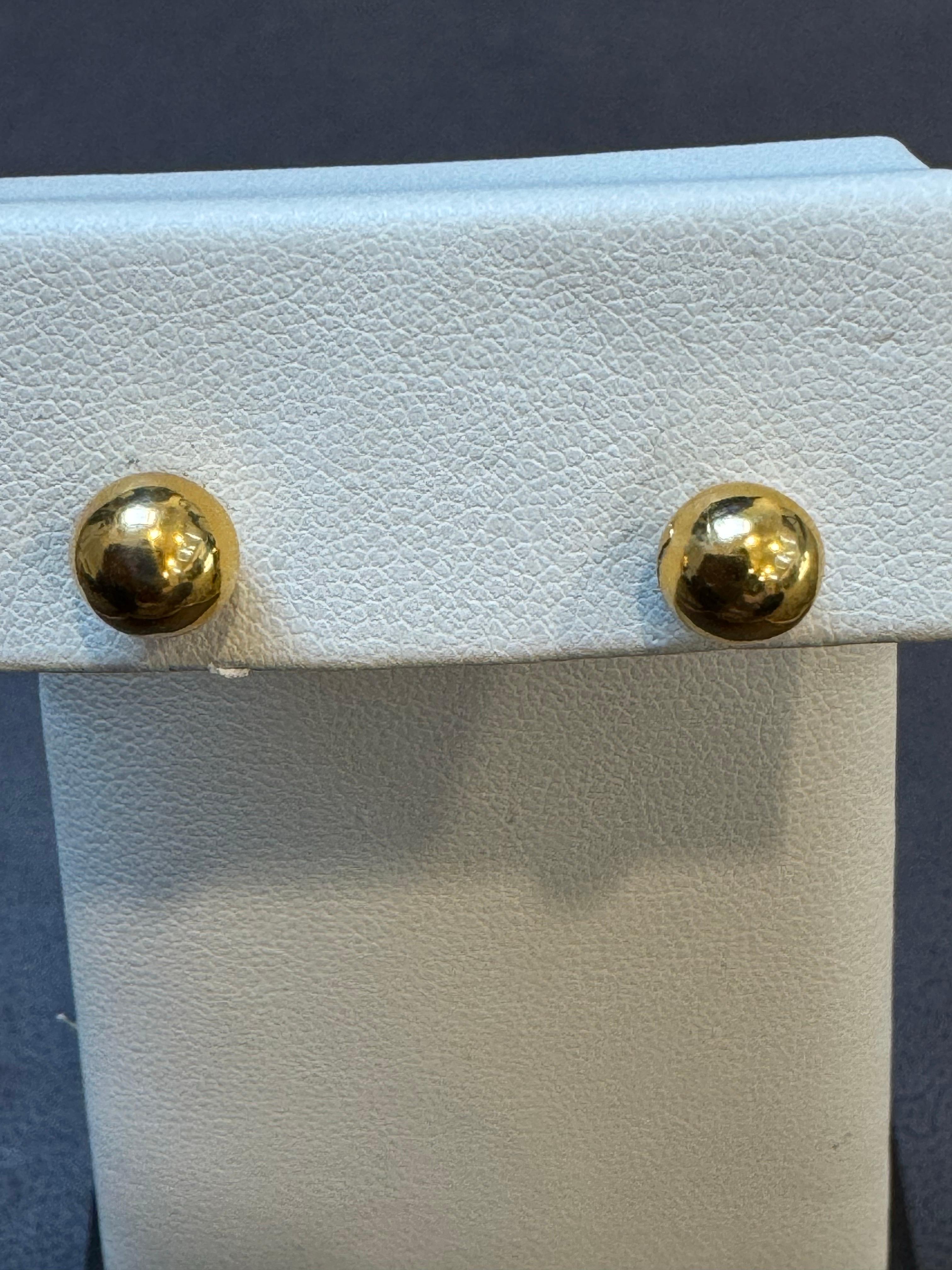 Round Ball Plain Gold Stud Post Earrings 14 Karat Yellow Gold For Sale 5
