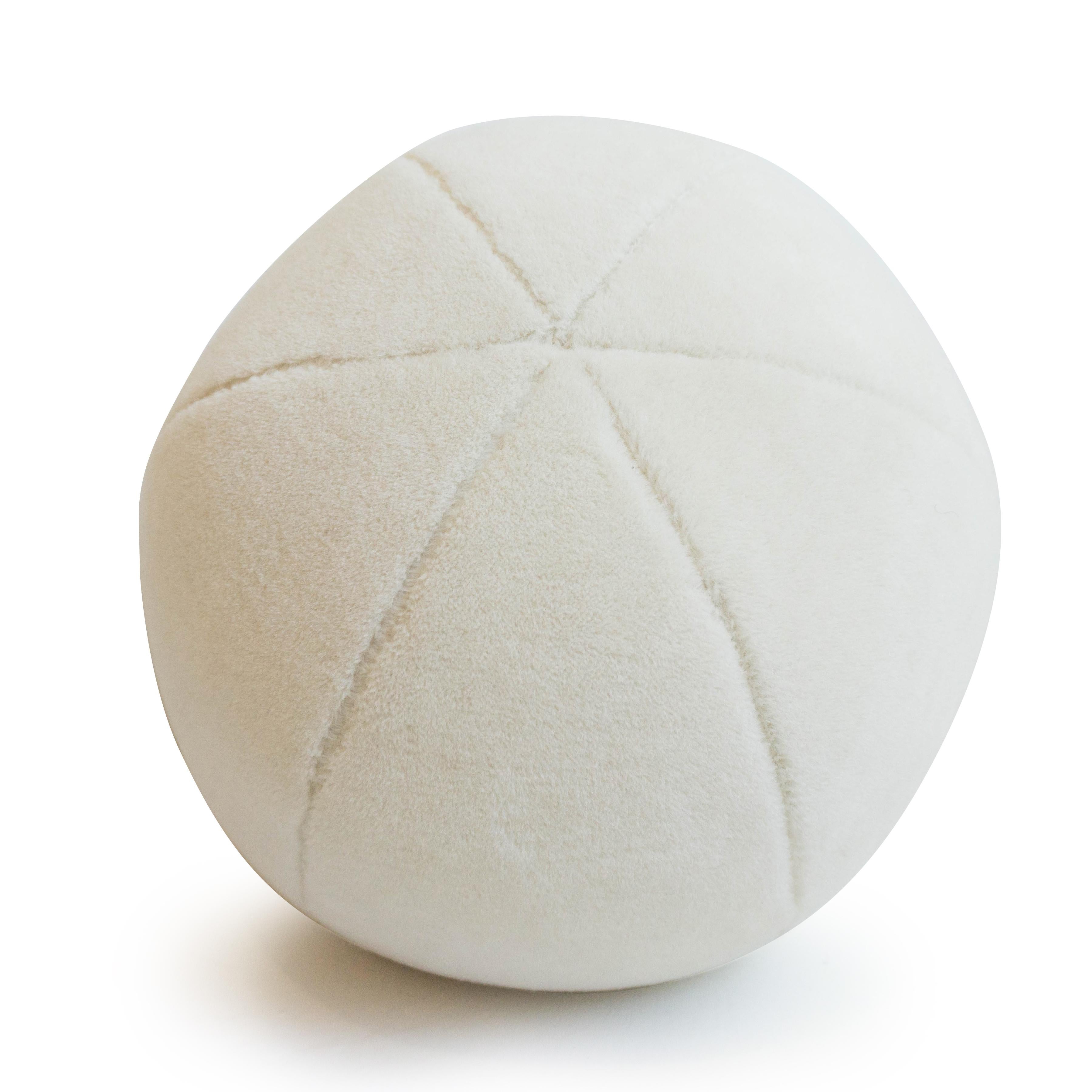 Américain Coussin jetable boule ronde en mélange de fourrure d'alpaga en vente