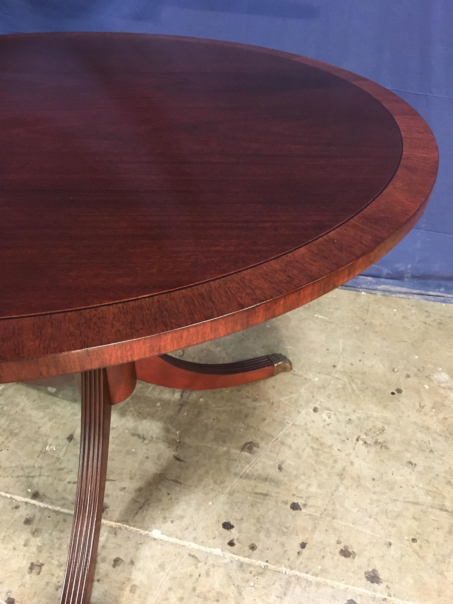 American Round Banded Mahogany Georgian Style Accent Foyer Table by Leighton Hall For Sale