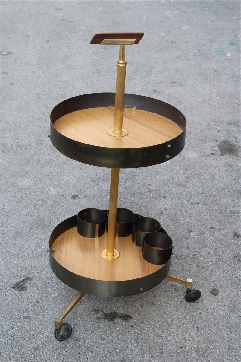 Round Bar Trolley in Brass Curved Steel Italian Midcentury Design In Good Condition For Sale In Palermo, Sicily
