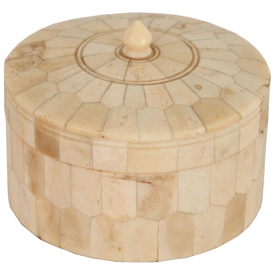 Round Beige Tessellated Box For Sale