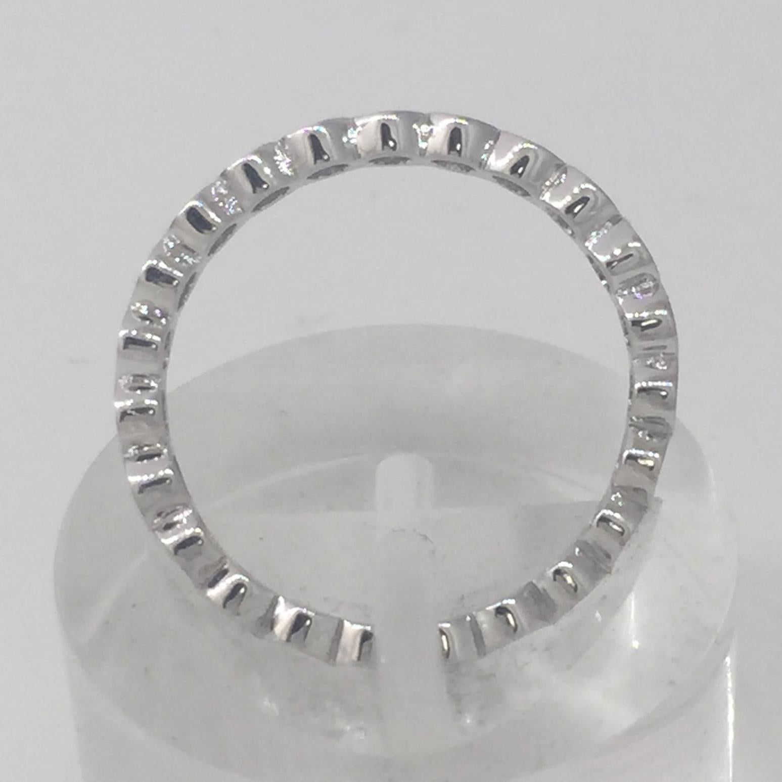 Round Cut Round Bezel Set Diamond Wedding / Eternity Band 0.4 Carat F-G Color VS Clarity For Sale