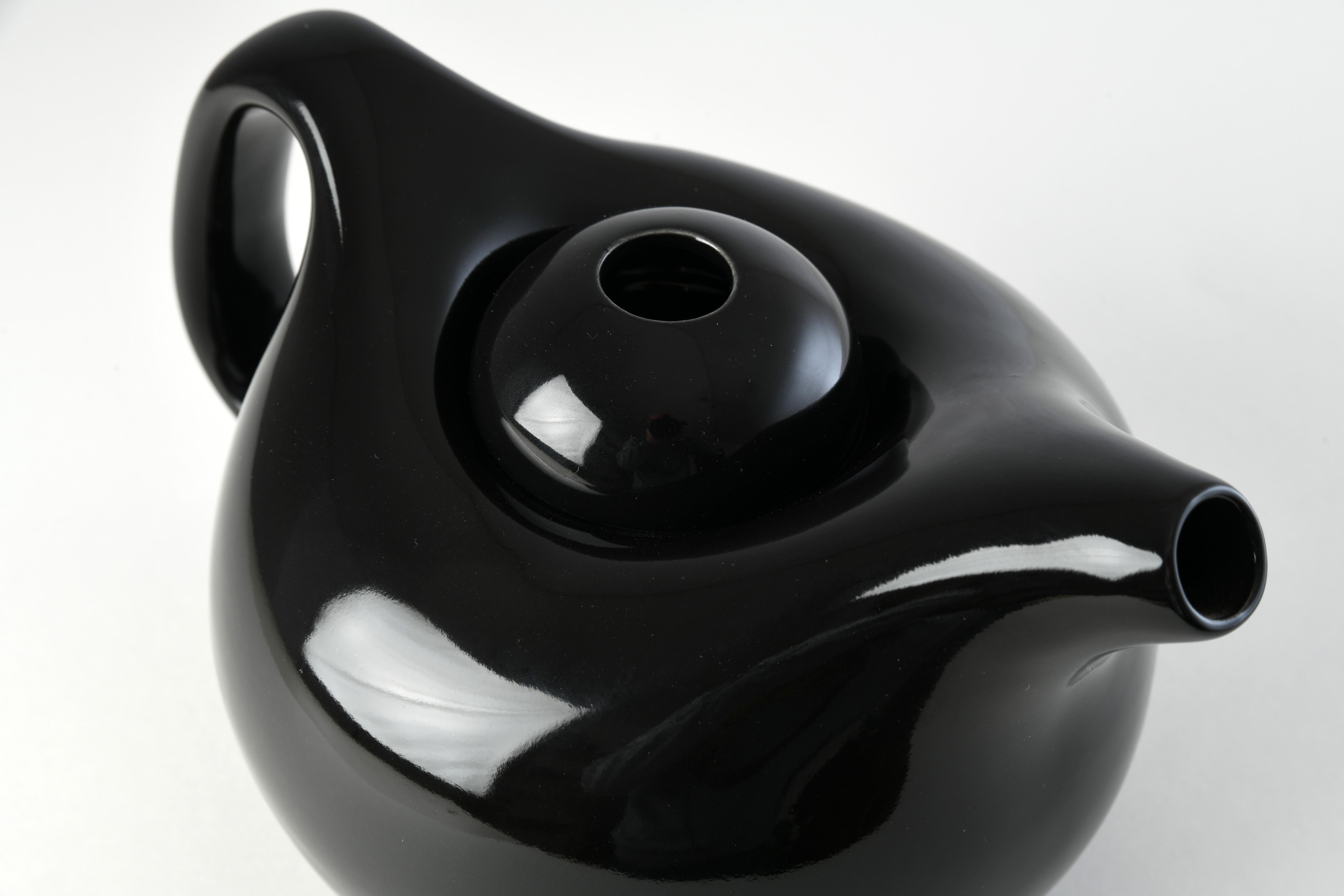 Contemporary Round black ceramic teapot, Kahler Denmark designed by J. List Amstrup For Sale