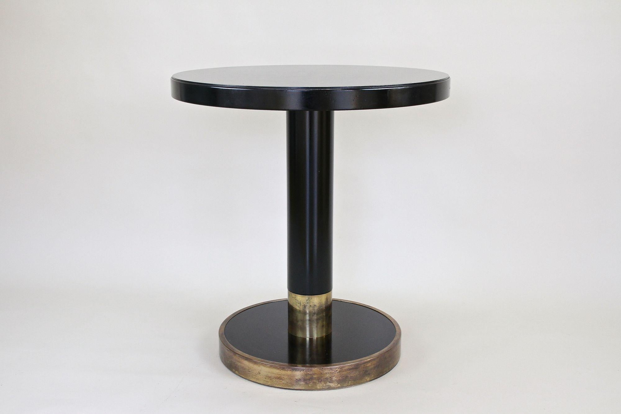 Round Black Coffee Table/ Side Table by Thonet with Brass Base, Austria 1980 For Sale 2