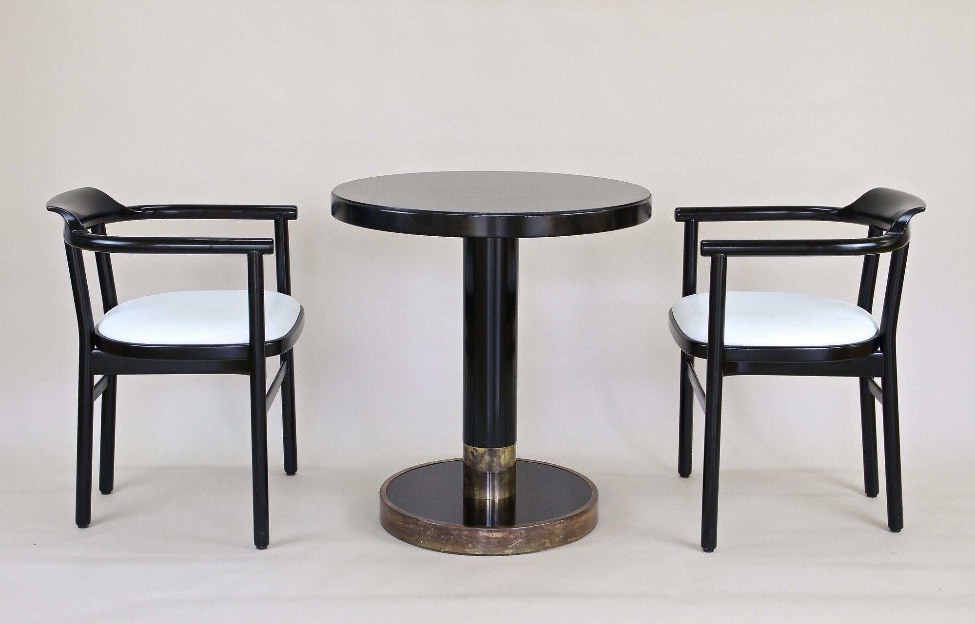 Round Black Coffee Table/ Side Table by Thonet with Brass Base, Austria 1980 For Sale 3
