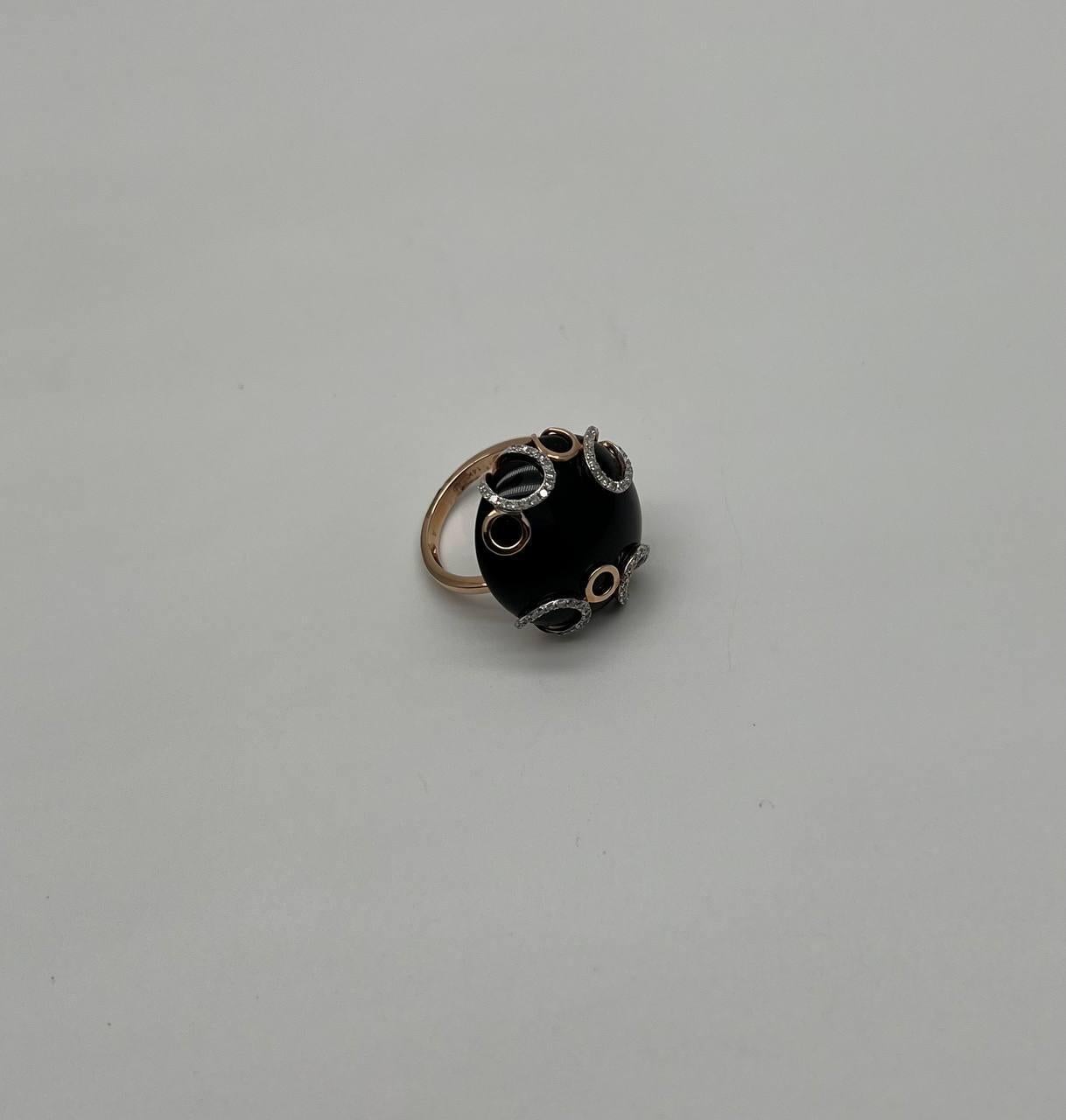 Round Black Onyx Cabochon Diamonds Swirl Scroll 14K Rose Gold Diamond Ring For Sale 3
