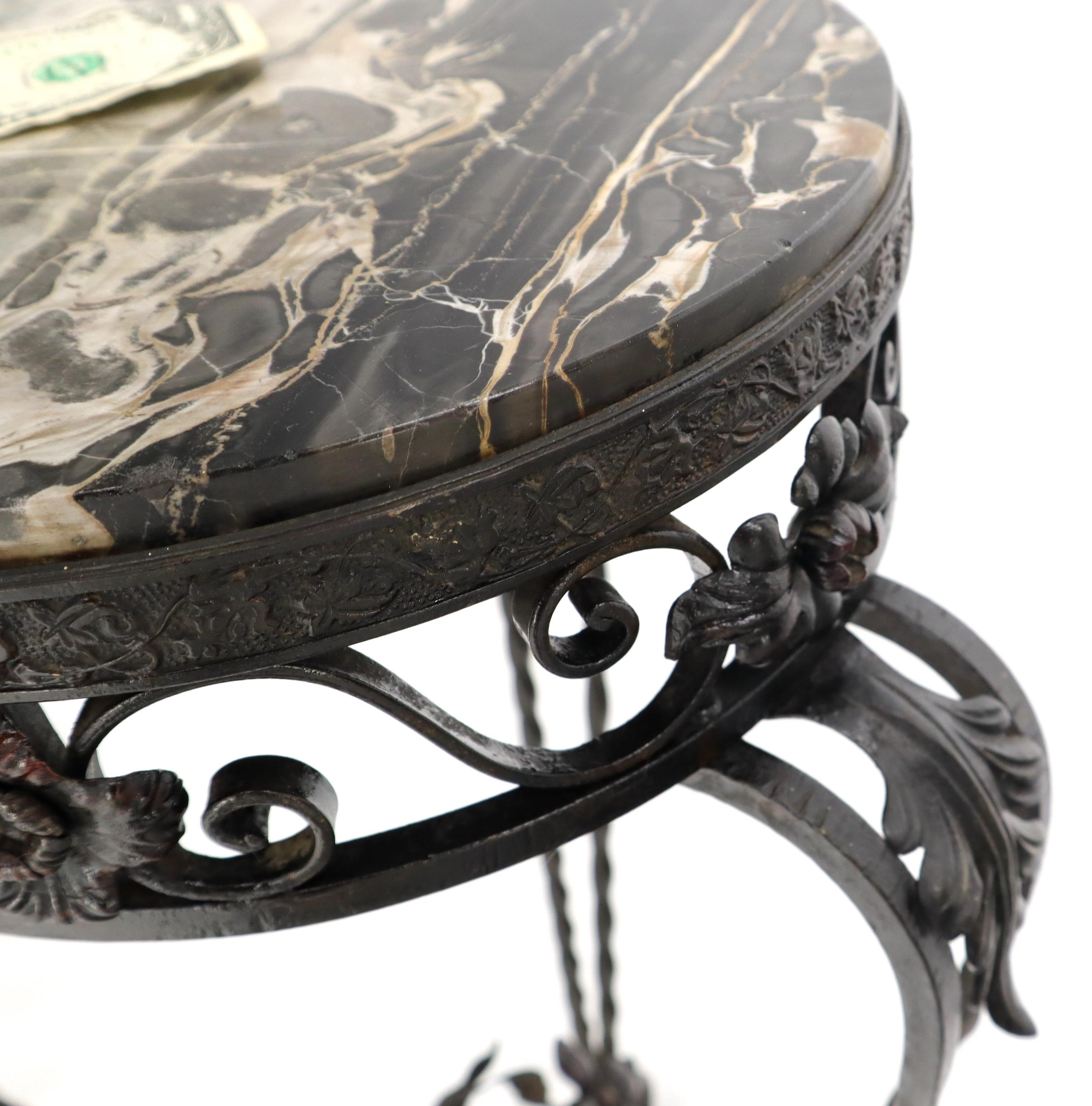 Round Black & White Marble Top Wrought Iron Pedestal Stand Table For Sale 5