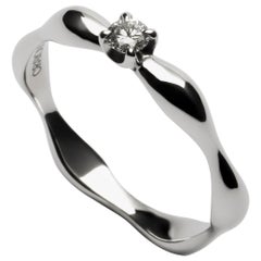 Runder Blaze-Ring von Crayons Sao Paulo mit 0,1 Karat Diamantstein