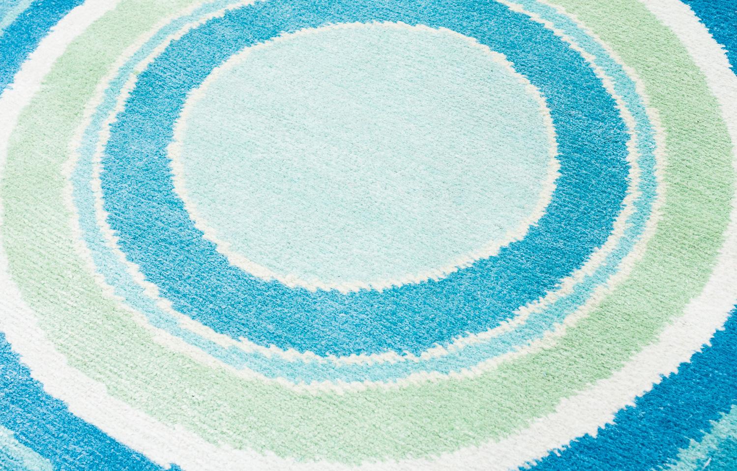 Népalais Tapis d'accessoire rond en laine de soie bleu vert Pop F. Scott Bullseye de Joseph Carini en vente