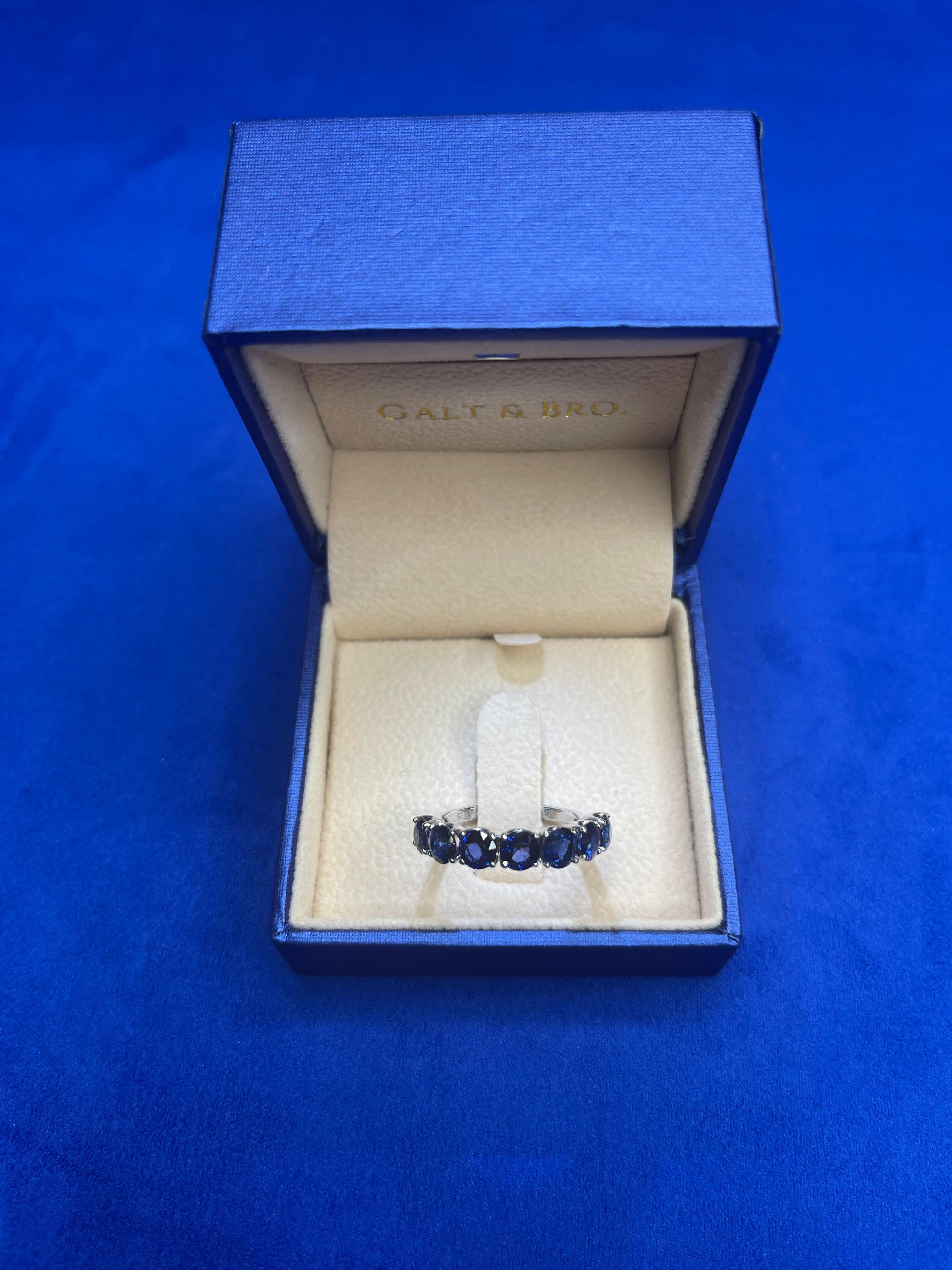 Women's or Men's Round Blue Sapphire Eternity Anniversary Wedding Band 14 Karat White Gold Ring For Sale