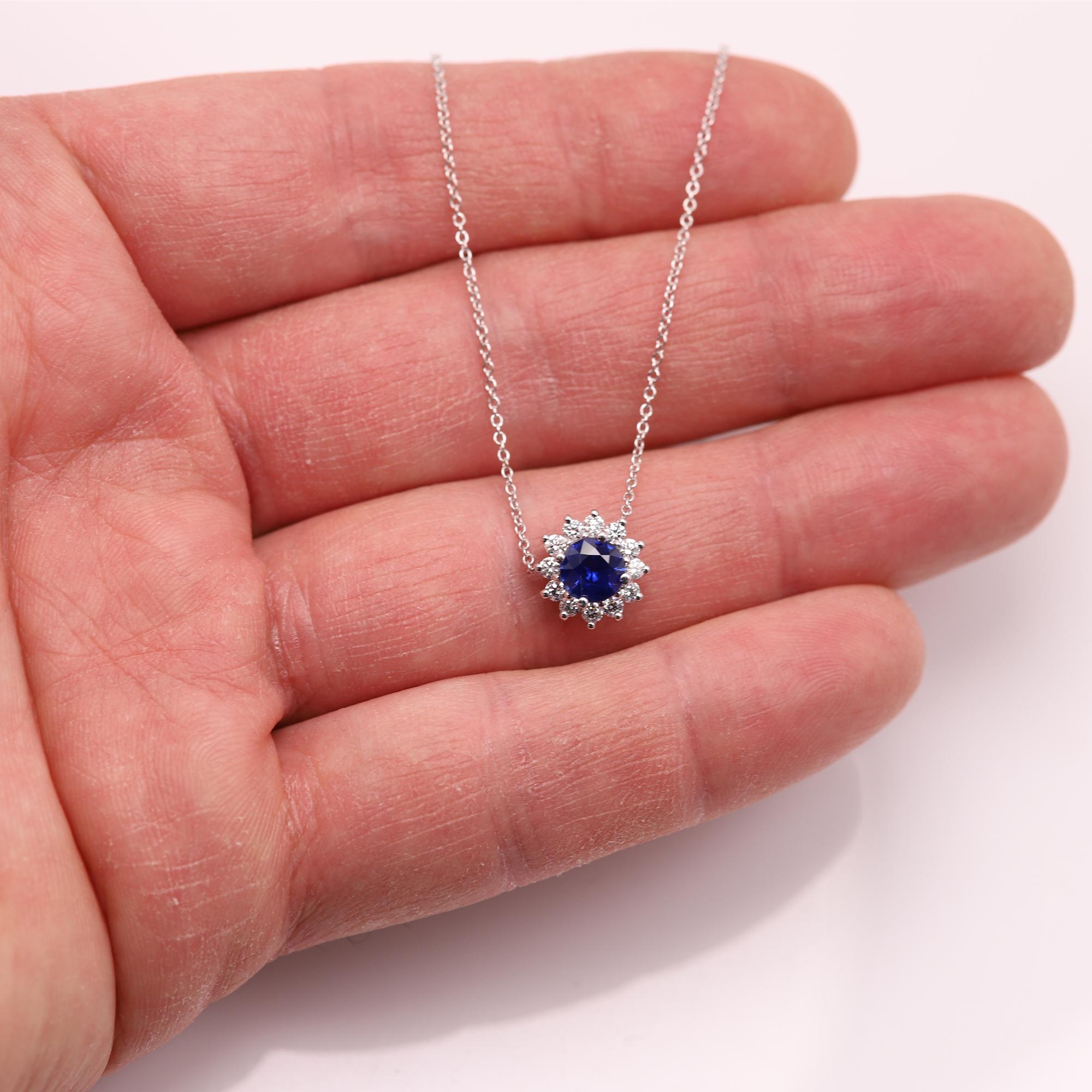 Round Blue Sapphire Necklace 14 karat White Gold 1.00 Carat Brilliant Sapphire For Sale 6