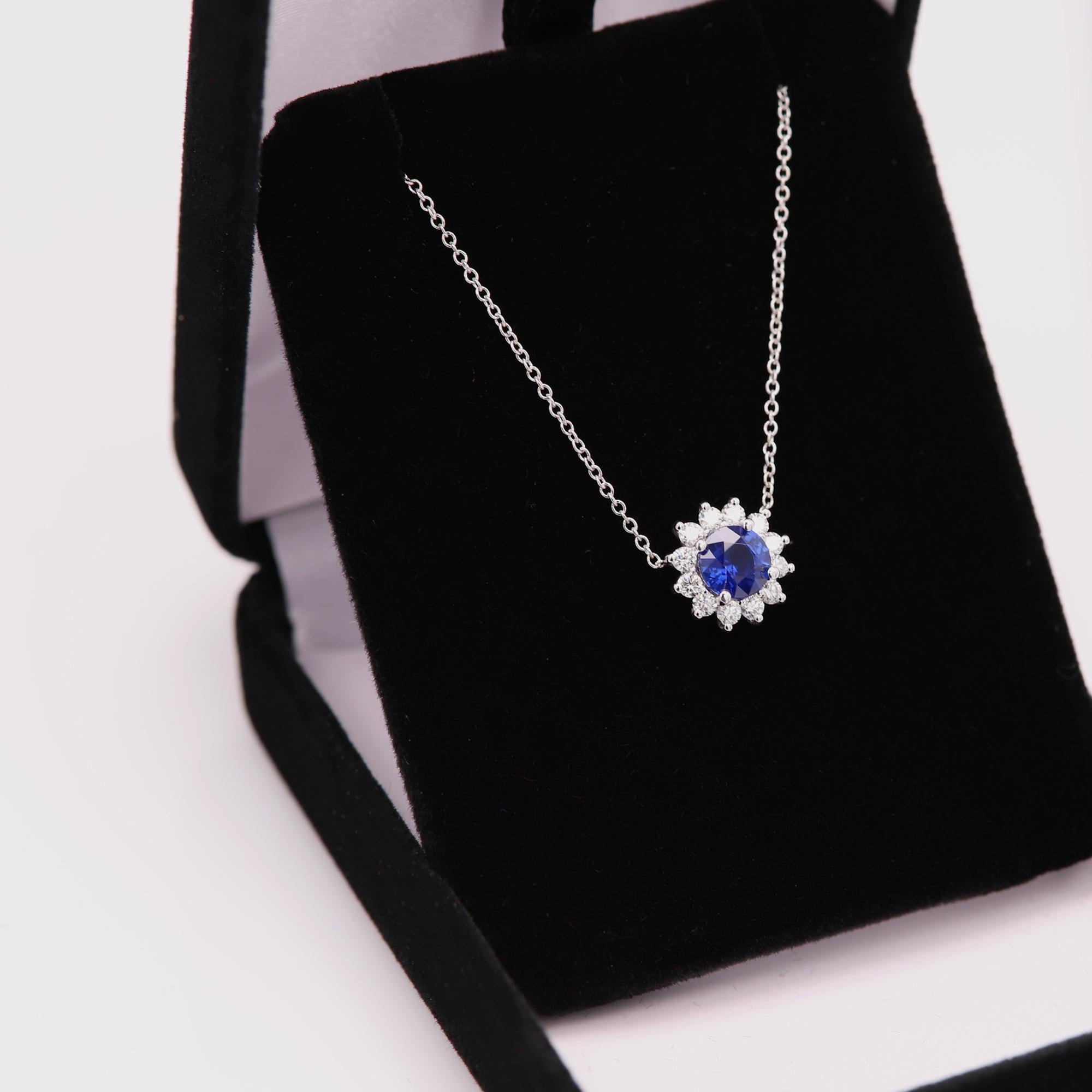 Women's Round Blue Sapphire Necklace 14 karat White Gold 1.00 Carat Brilliant Sapphire For Sale