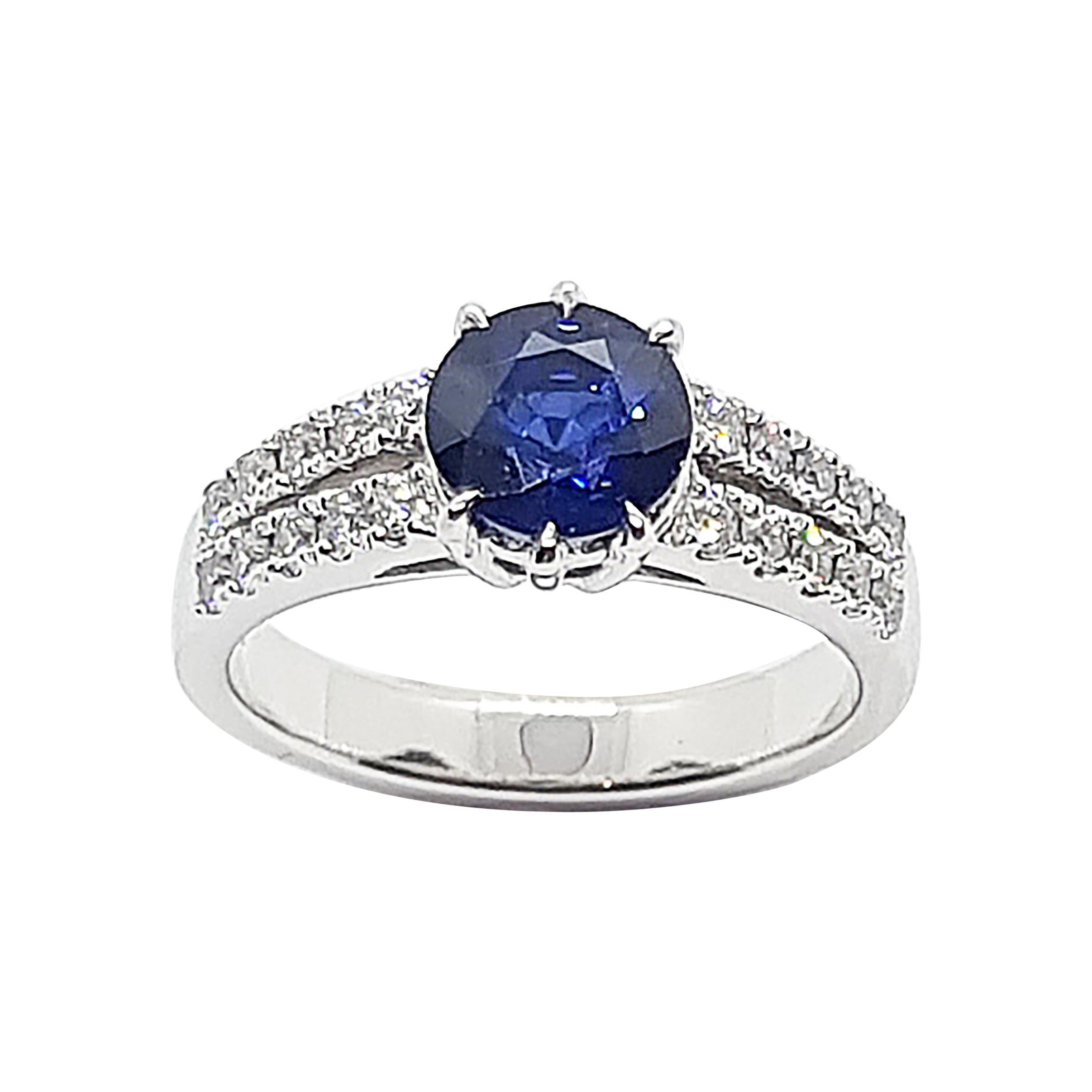 Round Blue Sapphire with Diamond Ring Set in Platinum 950 Settings For Sale
