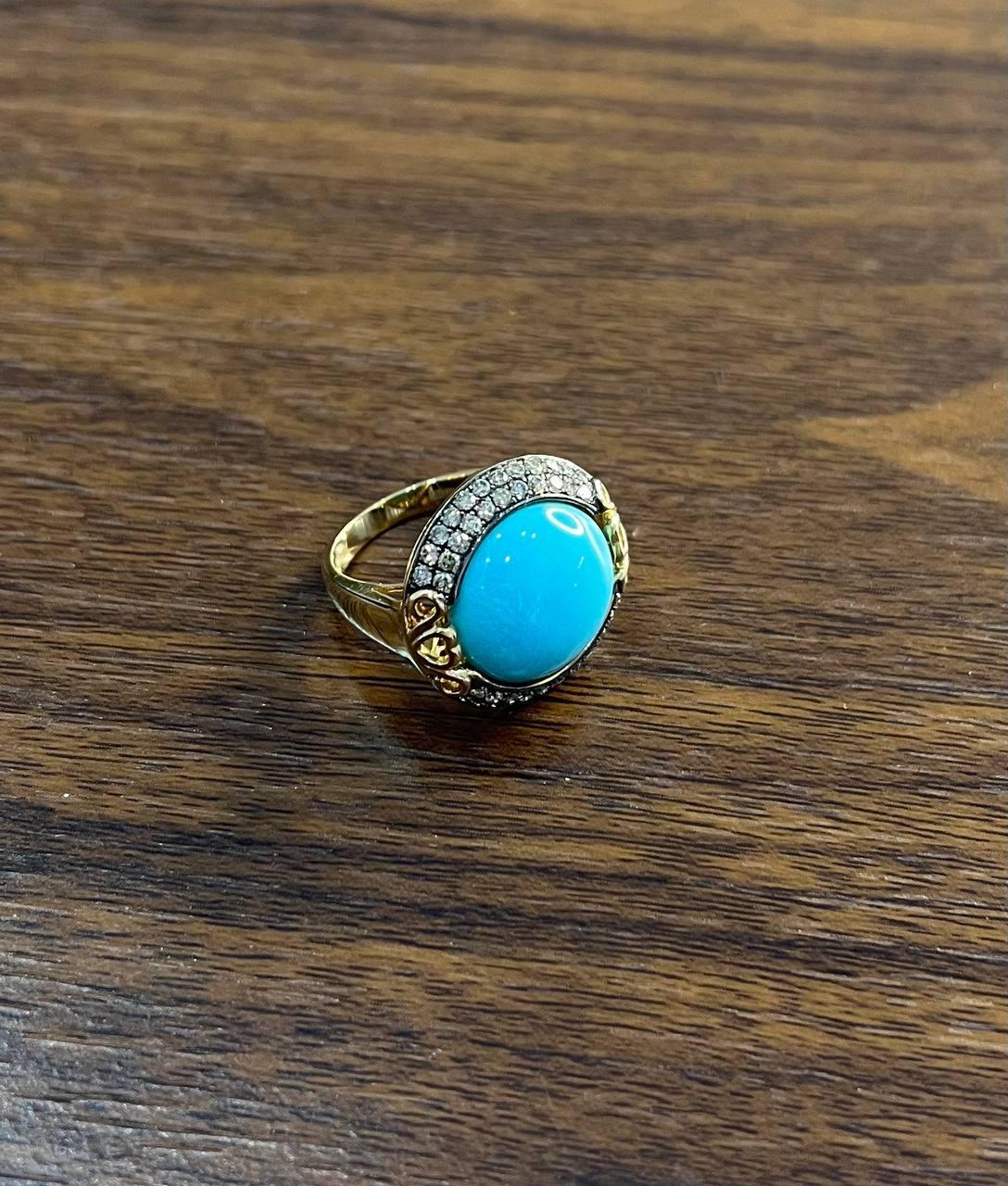 Round Blue Teal Turquoise Diamonds Halo Pave Set 14K Yellow Gold Cocktail Ring For Sale 2