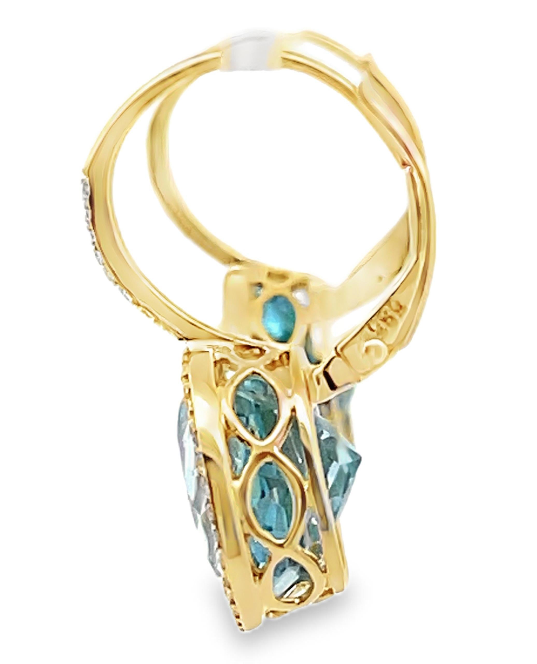 Taille mixte Boucles d'oreilles pendantes en or jaune 14K avec topaze bleue ronde et diamant et anneaux à levier en vente
