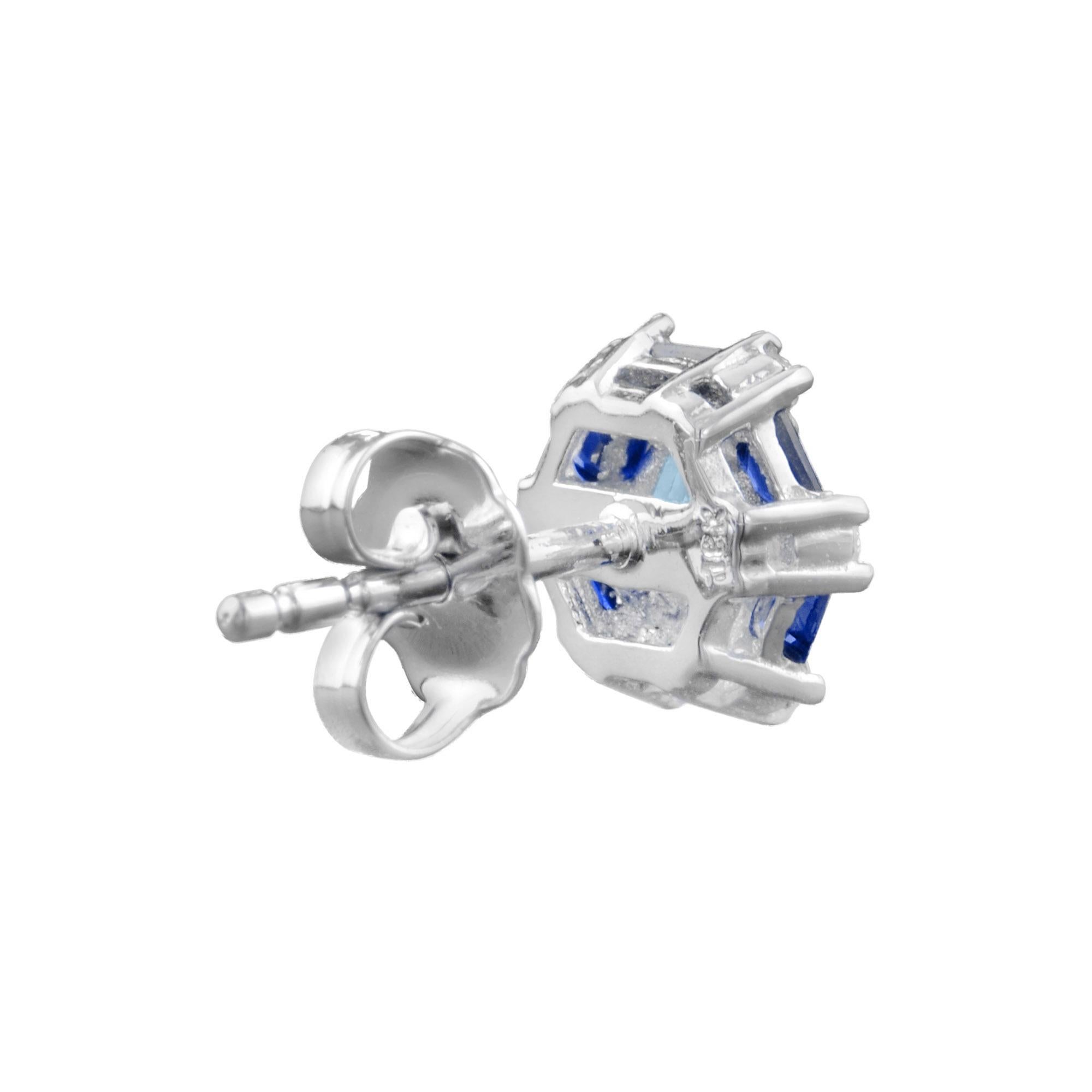 Art déco Boucles d'oreilles en or blanc 14K avec topaze bleue ronde, saphir bleu et diamant Target en vente