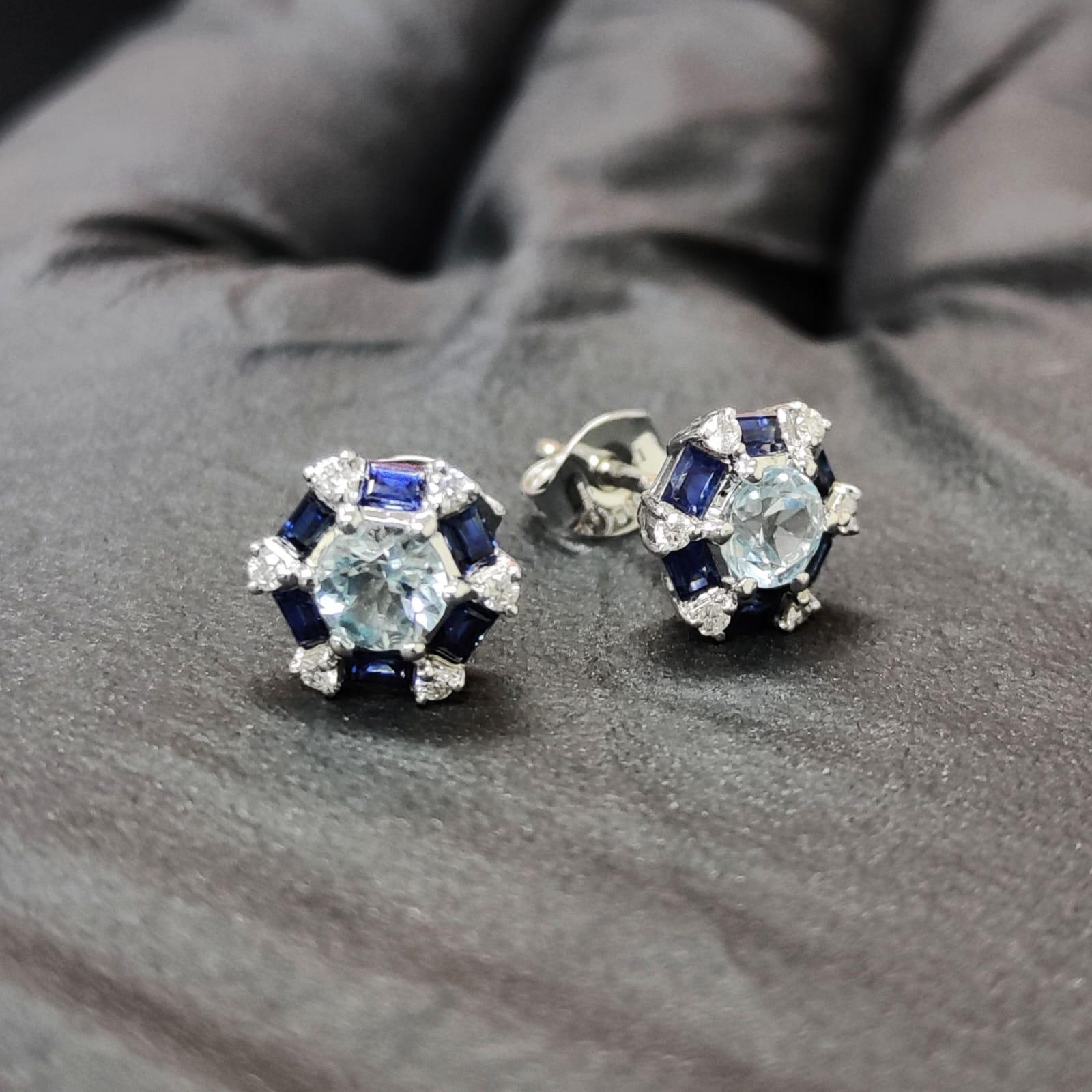 Ohrstecker mit rundem Blautopas, blauem Saphir und Diamant Target aus 14K Weißgold im Zustand „Neu“ im Angebot in Oakton, VA
