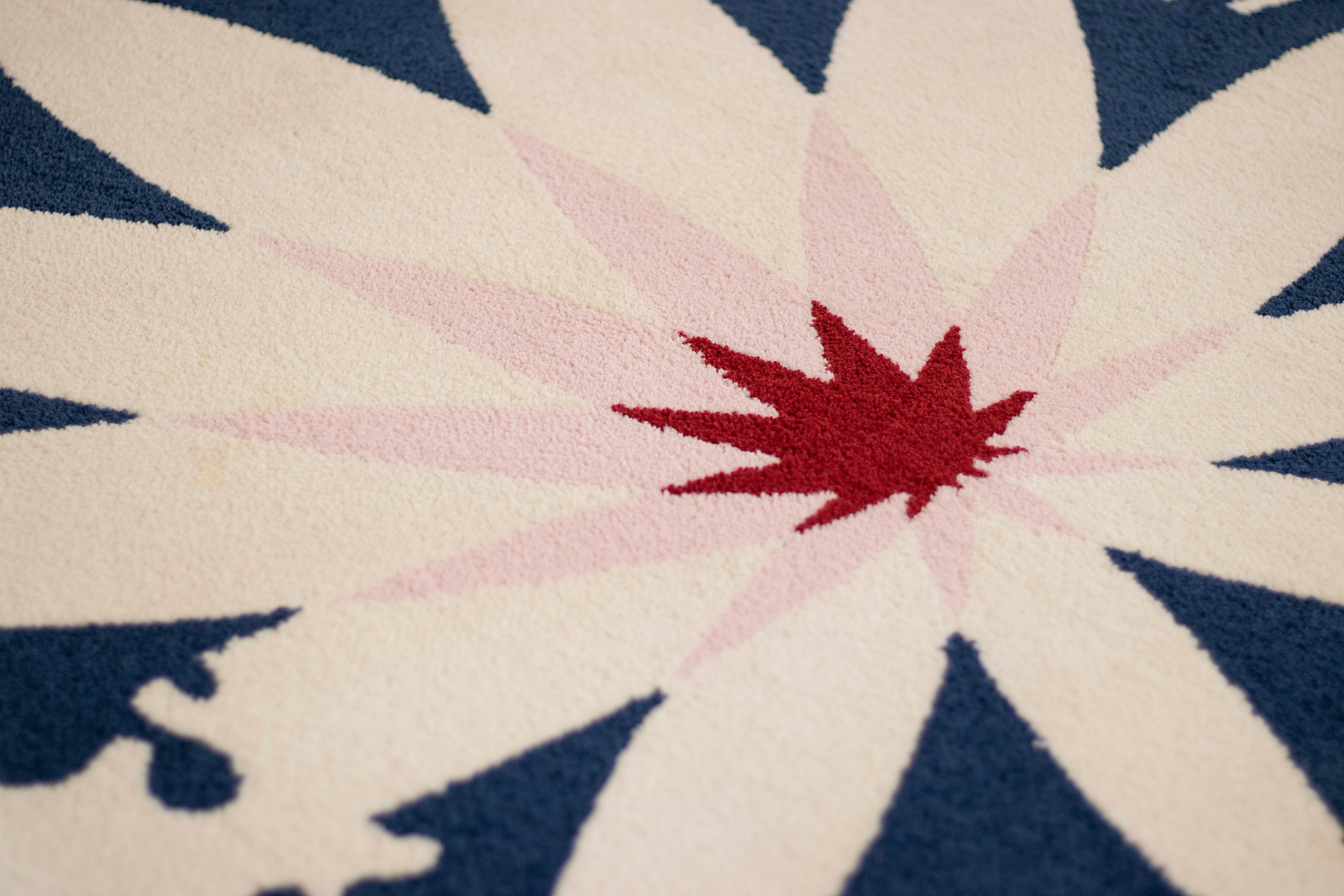 Round Blue, White & Red Flower Rug from Graffiti Collection by Paulo Kobylka For Sale 4